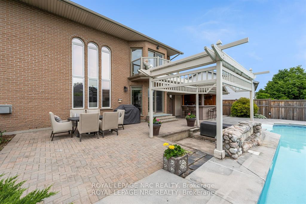 Photo 40 of 11 Stefanie Crescent, Welland, Prince Charles — HOMEH