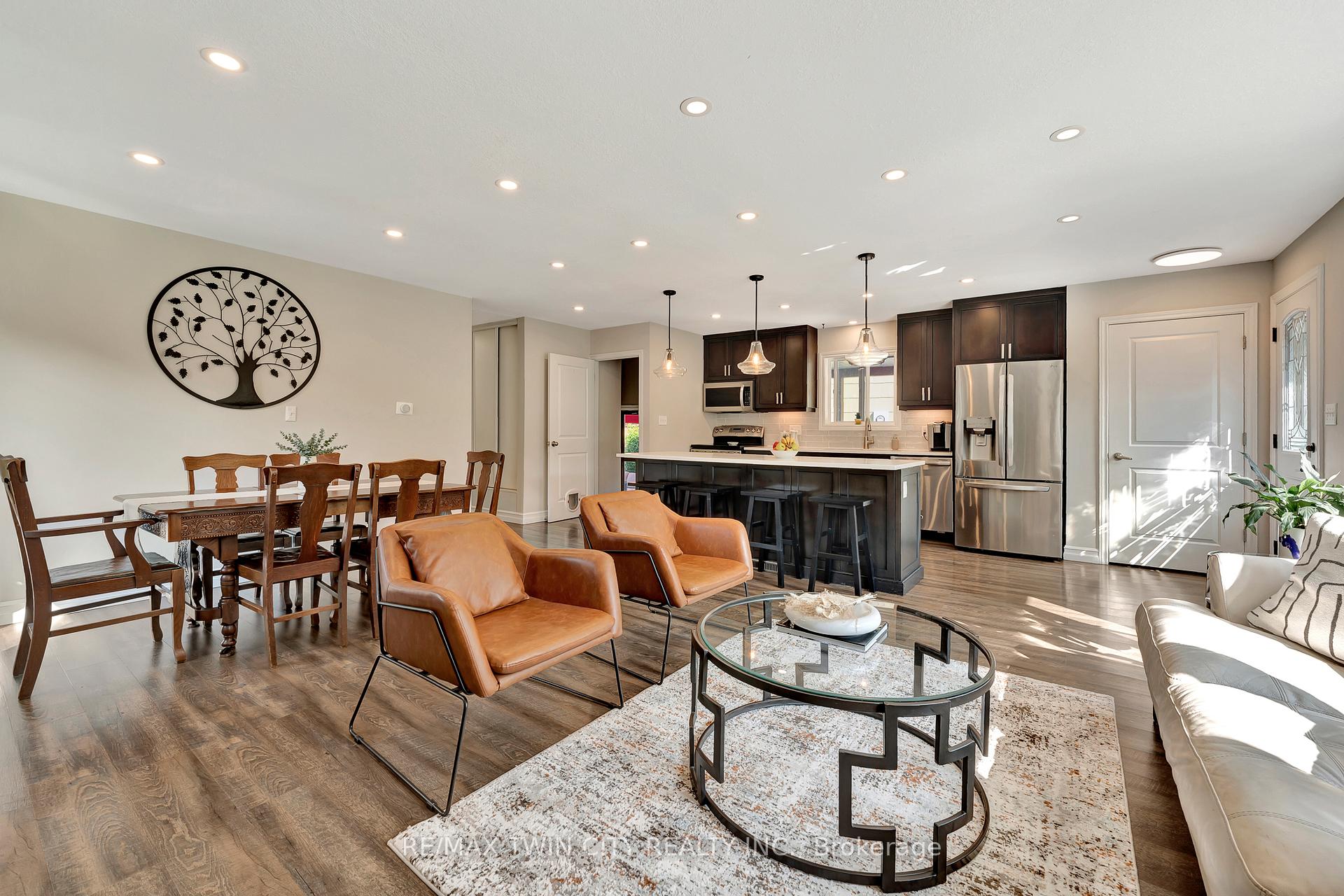 Photo 10 of 588 Highpoint Avenue, Waterloo — HOMEH
