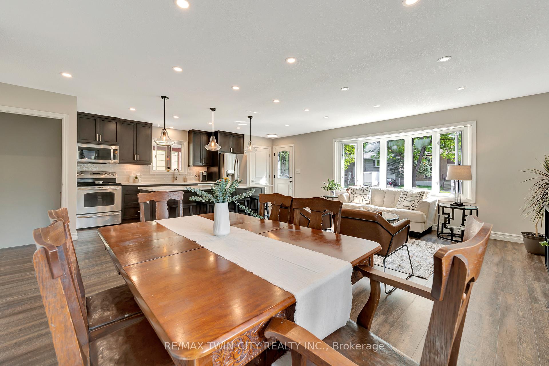 Photo 19 of 588 Highpoint Avenue, Waterloo — HOMEH