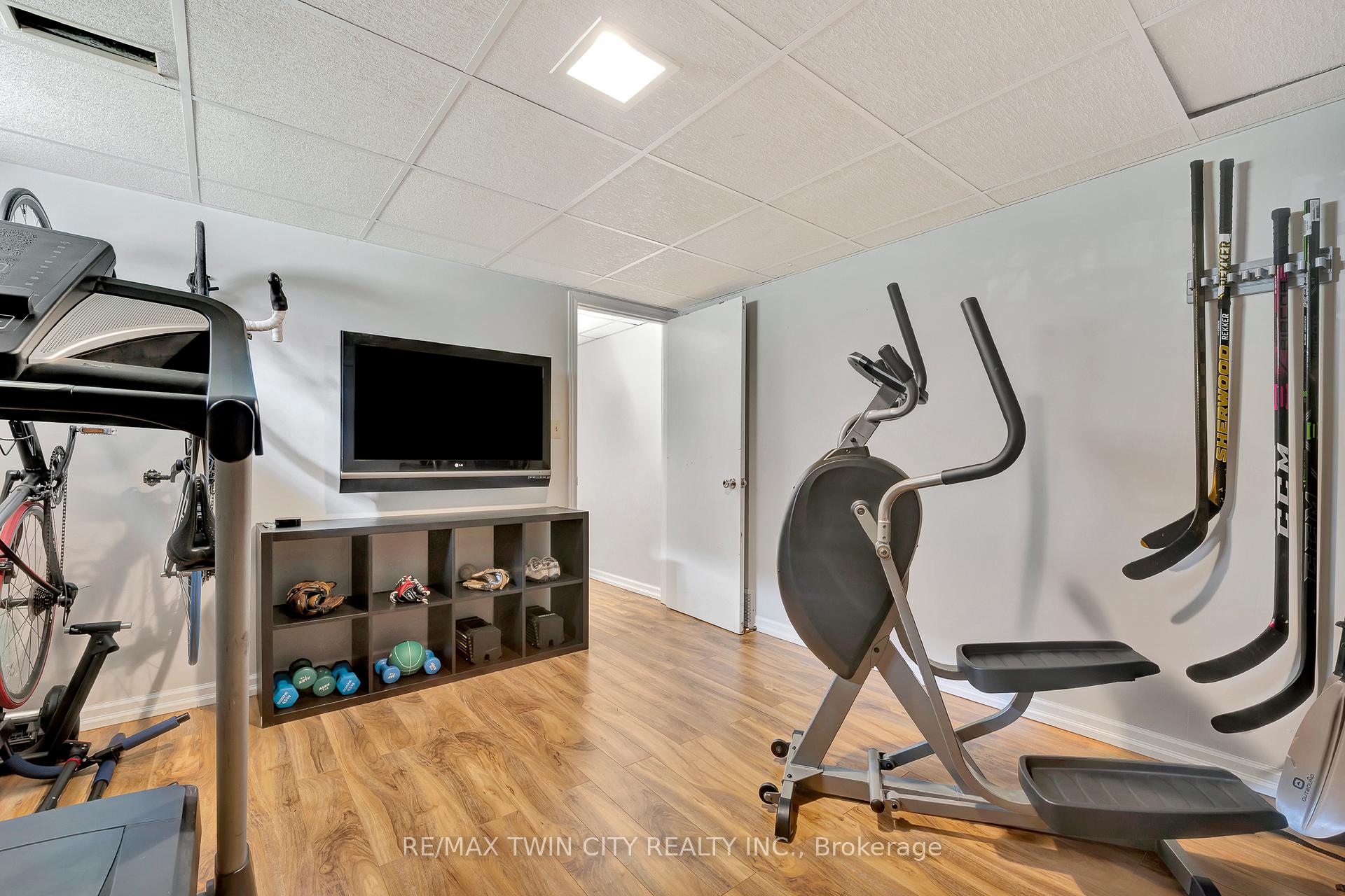 Photo 28 of 588 Highpoint Avenue, Waterloo — HOMEH