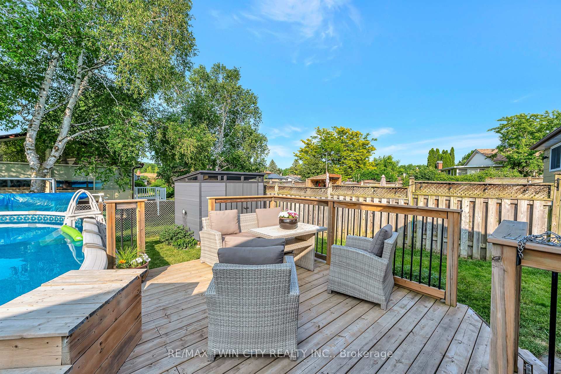 Photo 33 of 588 Highpoint Avenue, Waterloo — HOMEH