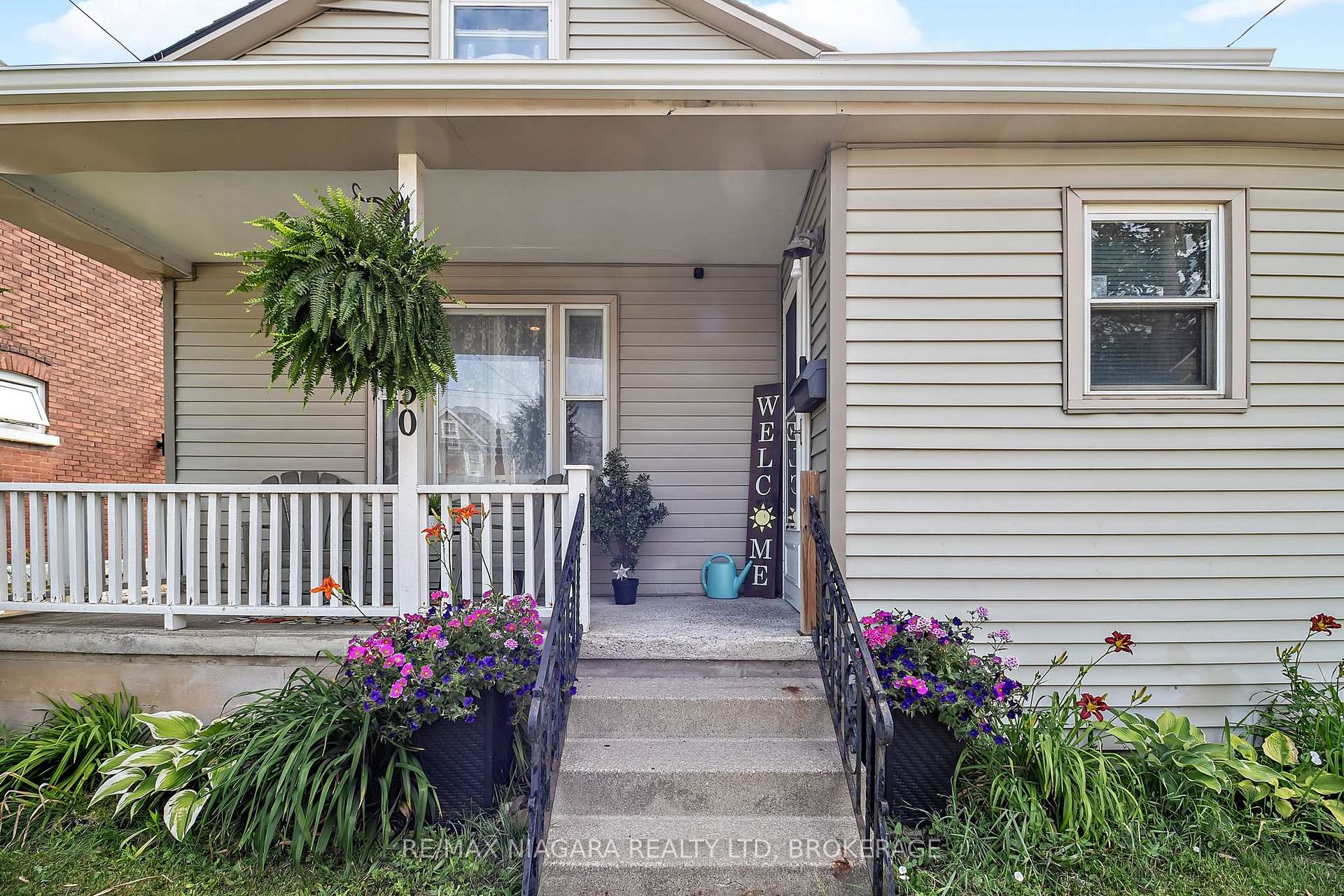 Photo 3 of 50 Ross Street, Welland, Welland Downtown — HOMEH