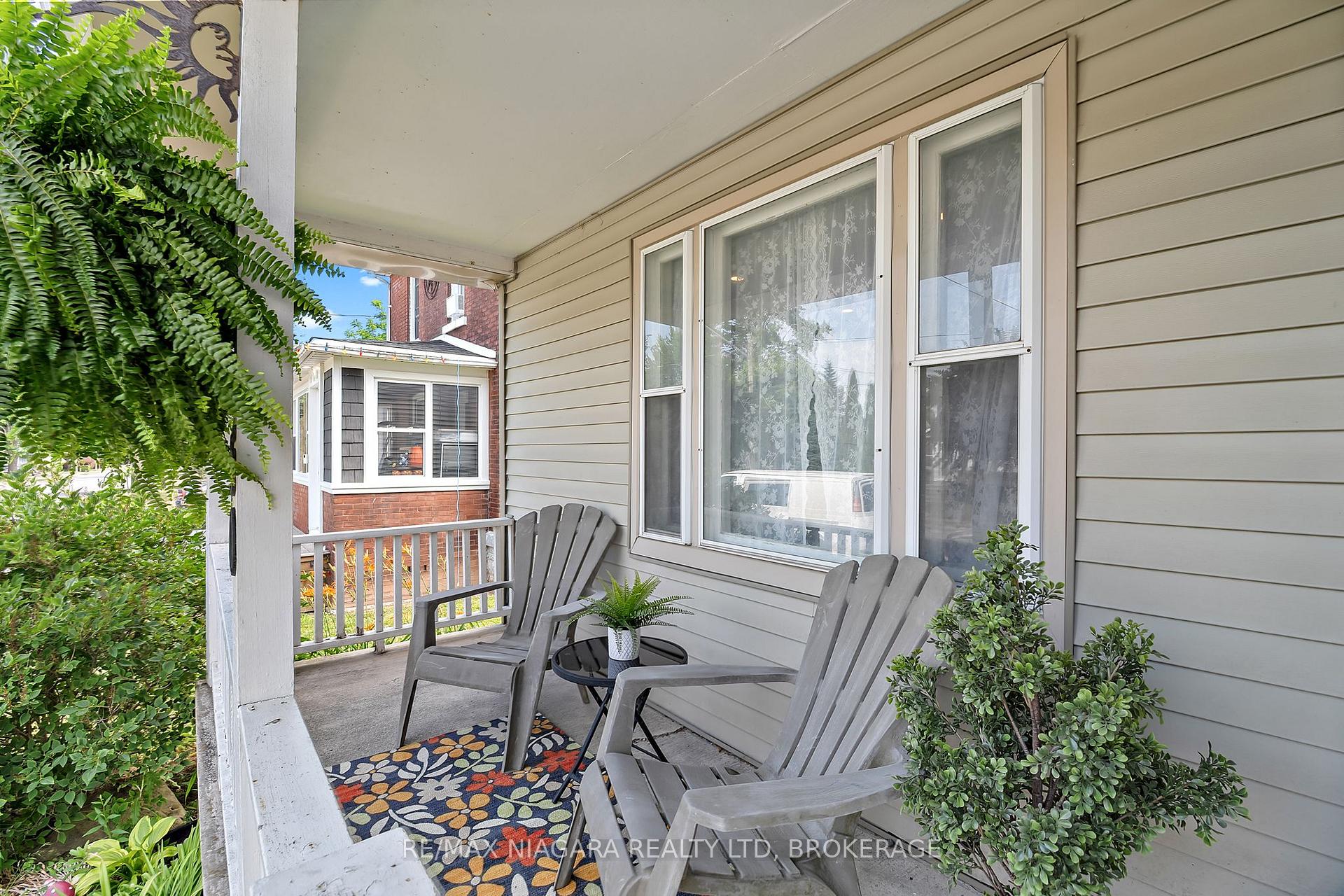 Photo 4 of 50 Ross Street, Welland, Welland Downtown — HOMEH