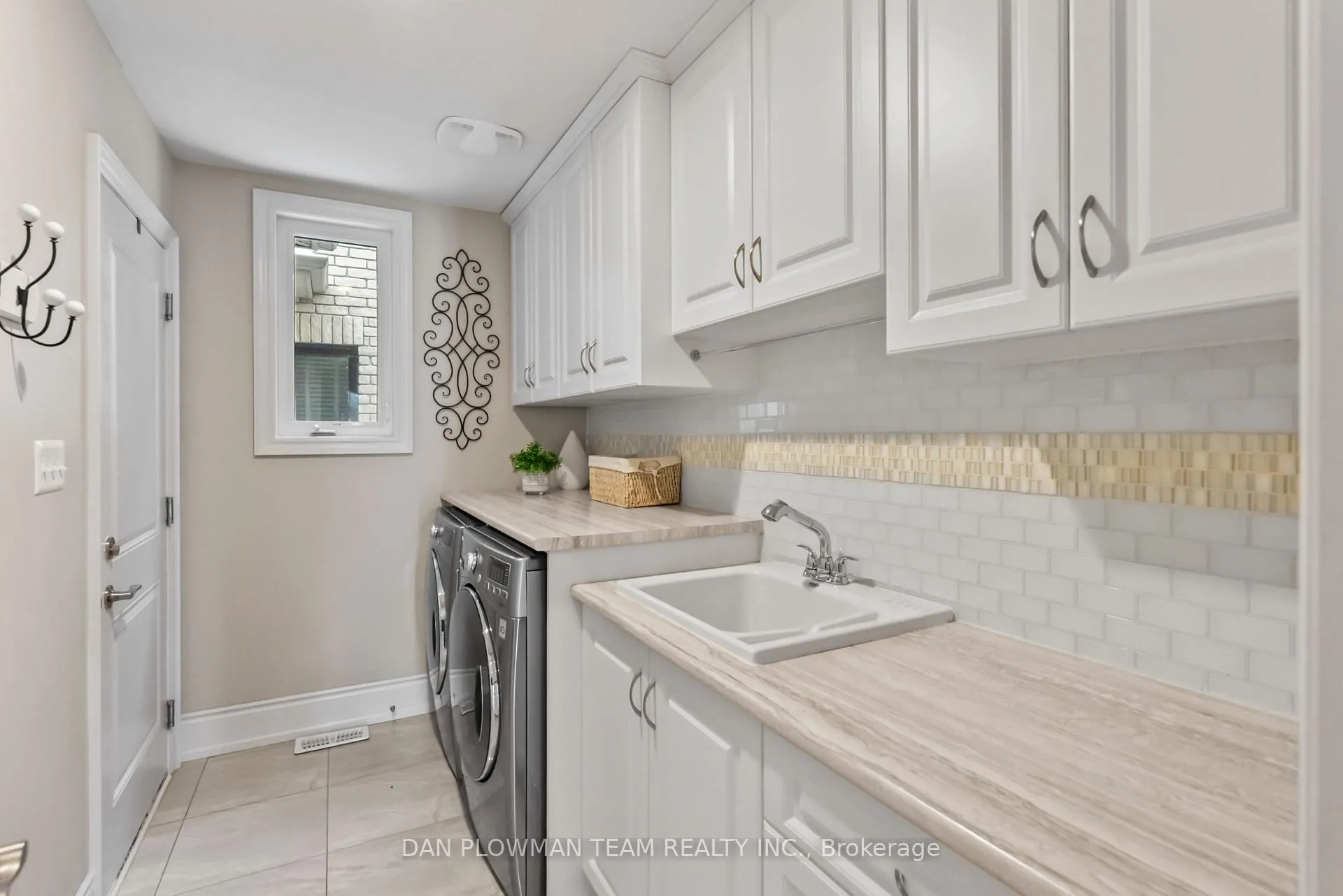 Photo 22 of 3 Serene Court, Whitby, Rolling Acres — HOMEH