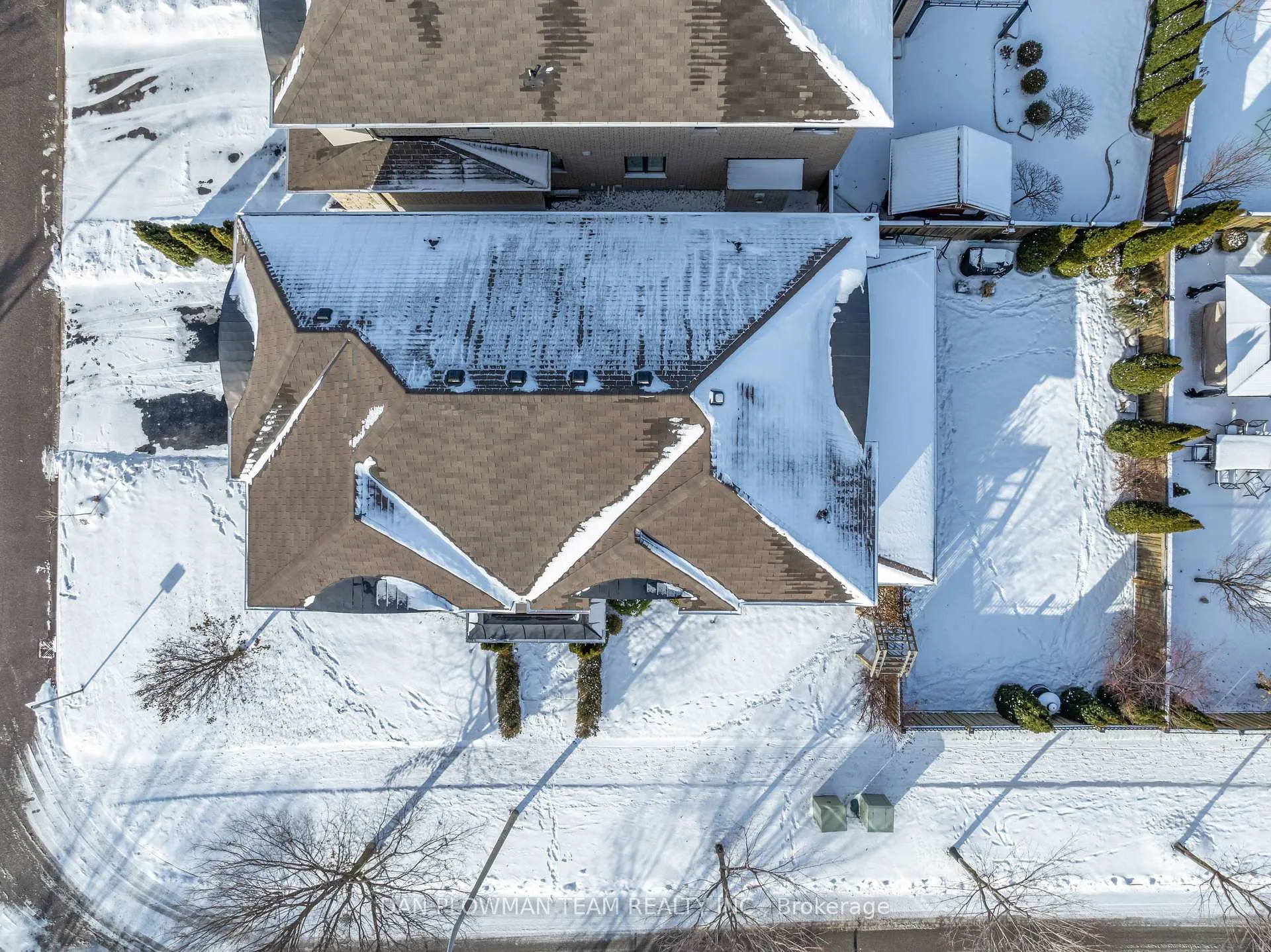 Photo 49 of 3 Serene Court, Whitby, Rolling Acres — HOMEH