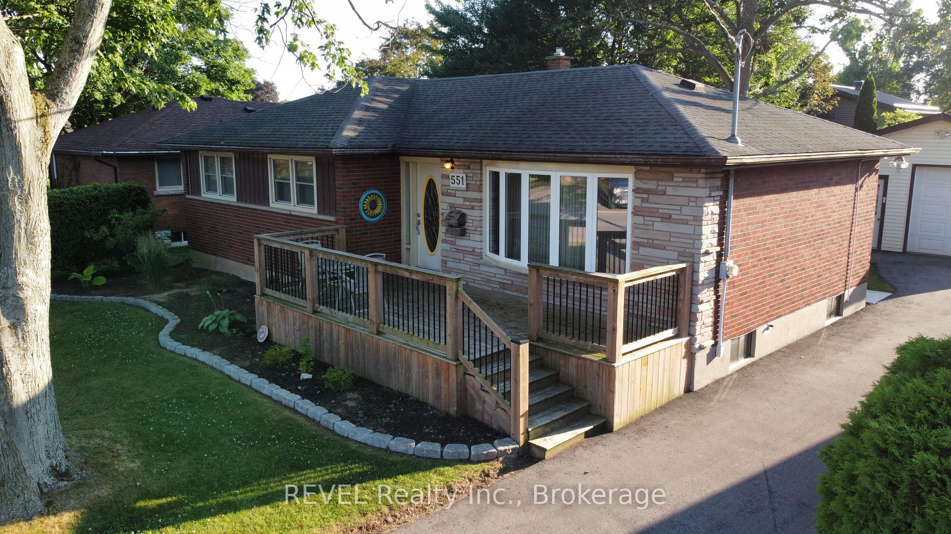 Photo 3 of 551 Alan Avenue, Welland, Prince Charles — HOMEH