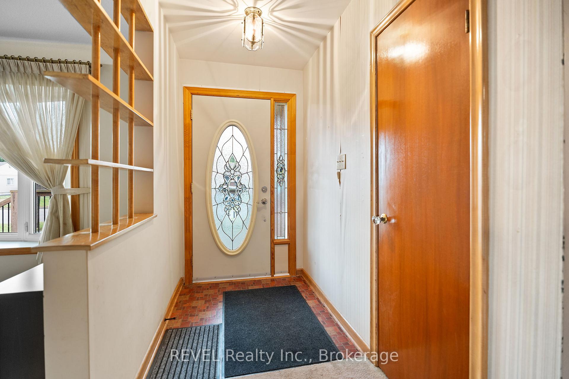 Photo 7 of 551 Alan Avenue, Welland, Prince Charles — HOMEH