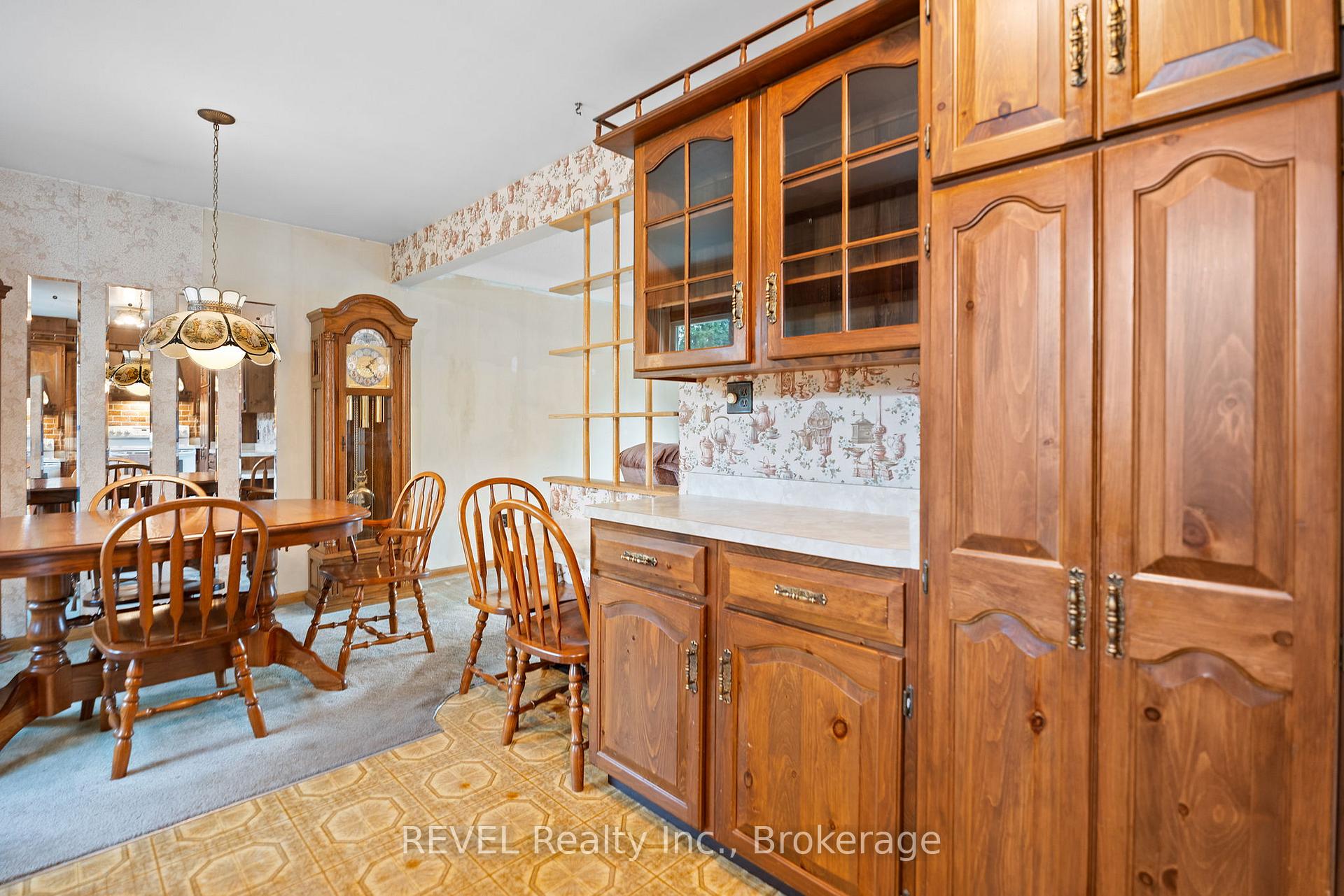 Photo 12 of 551 Alan Avenue, Welland, Prince Charles — HOMEH