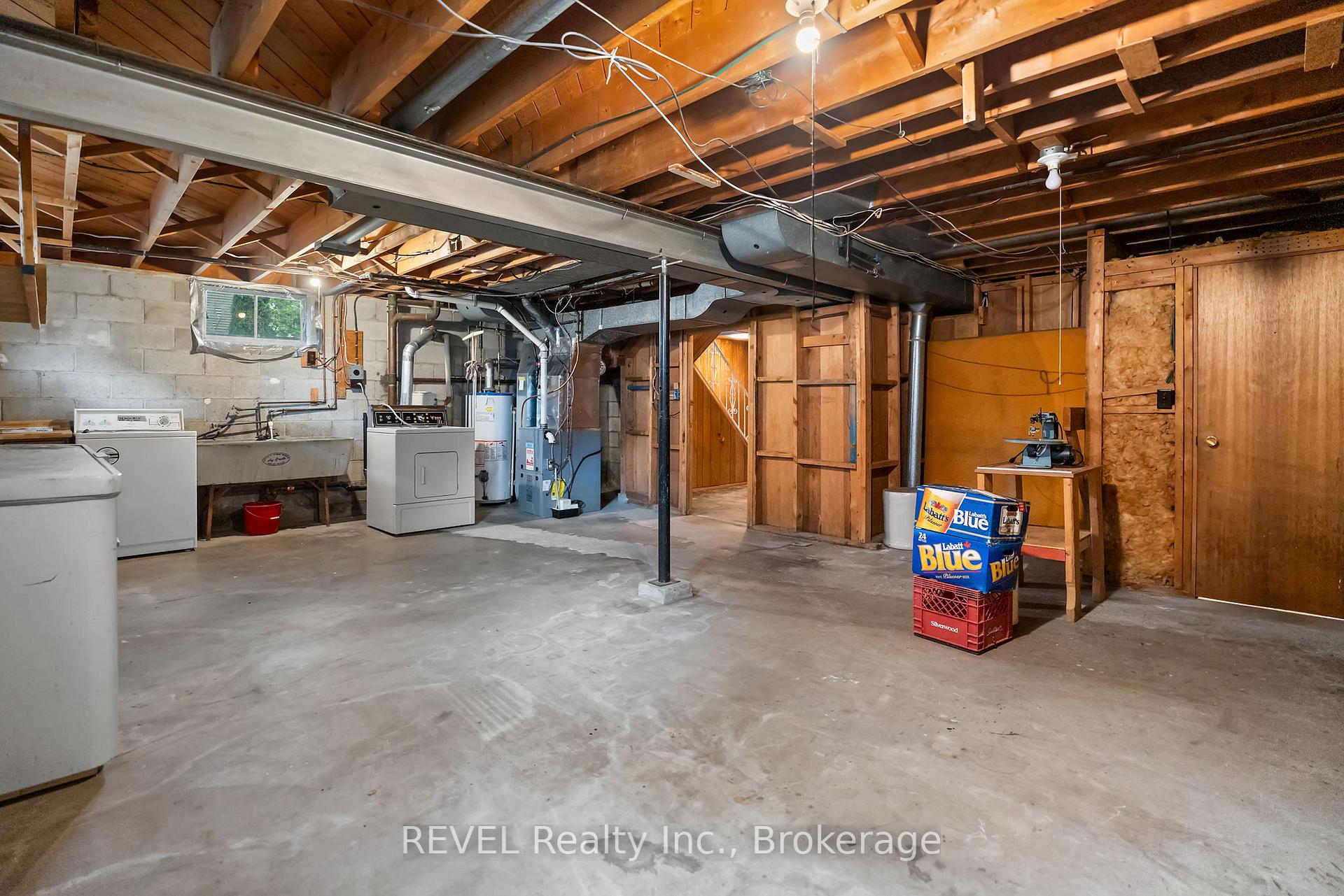Photo 26 of 551 Alan Avenue, Welland, Prince Charles — HOMEH