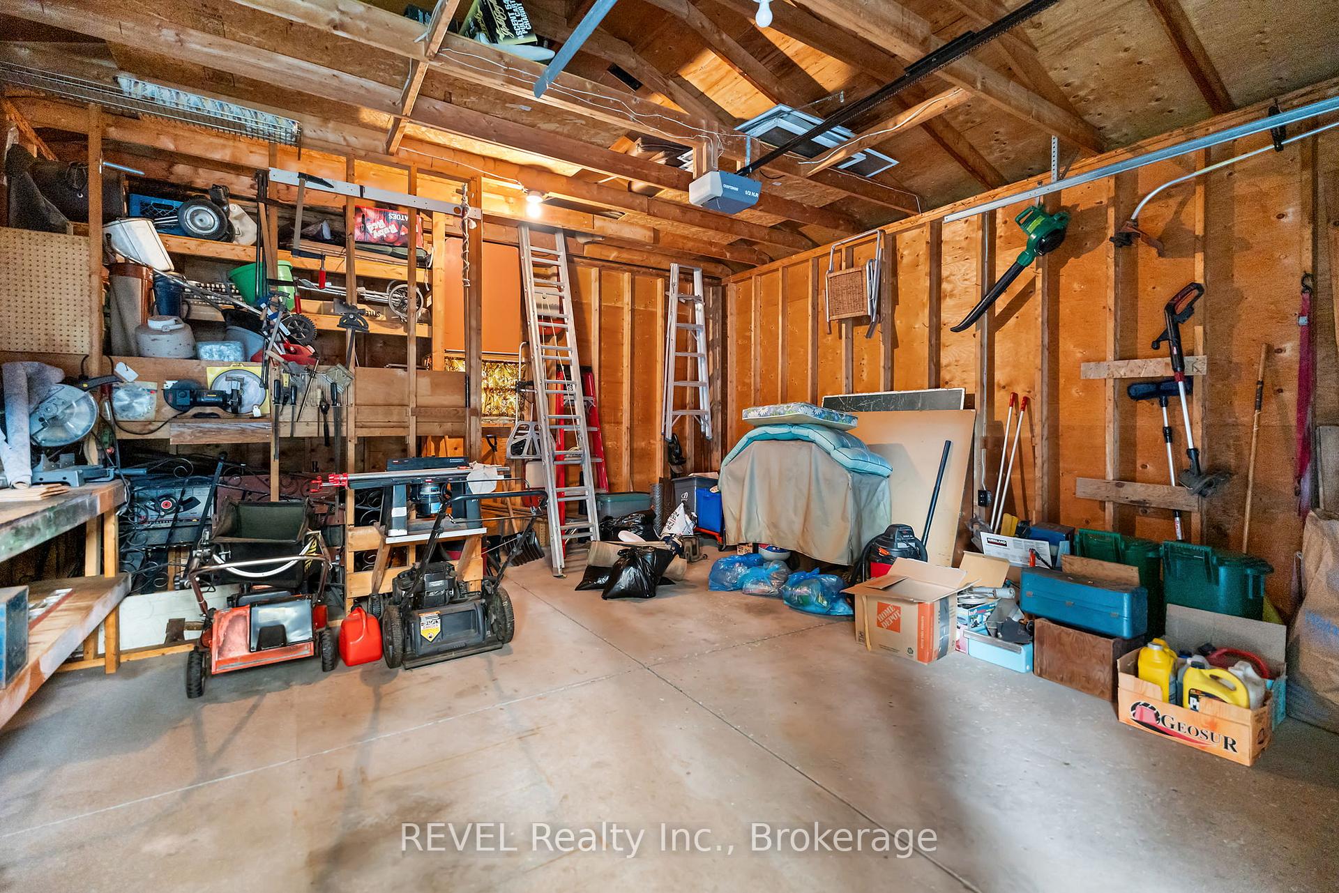 Photo 27 of 551 Alan Avenue, Welland, Prince Charles — HOMEH