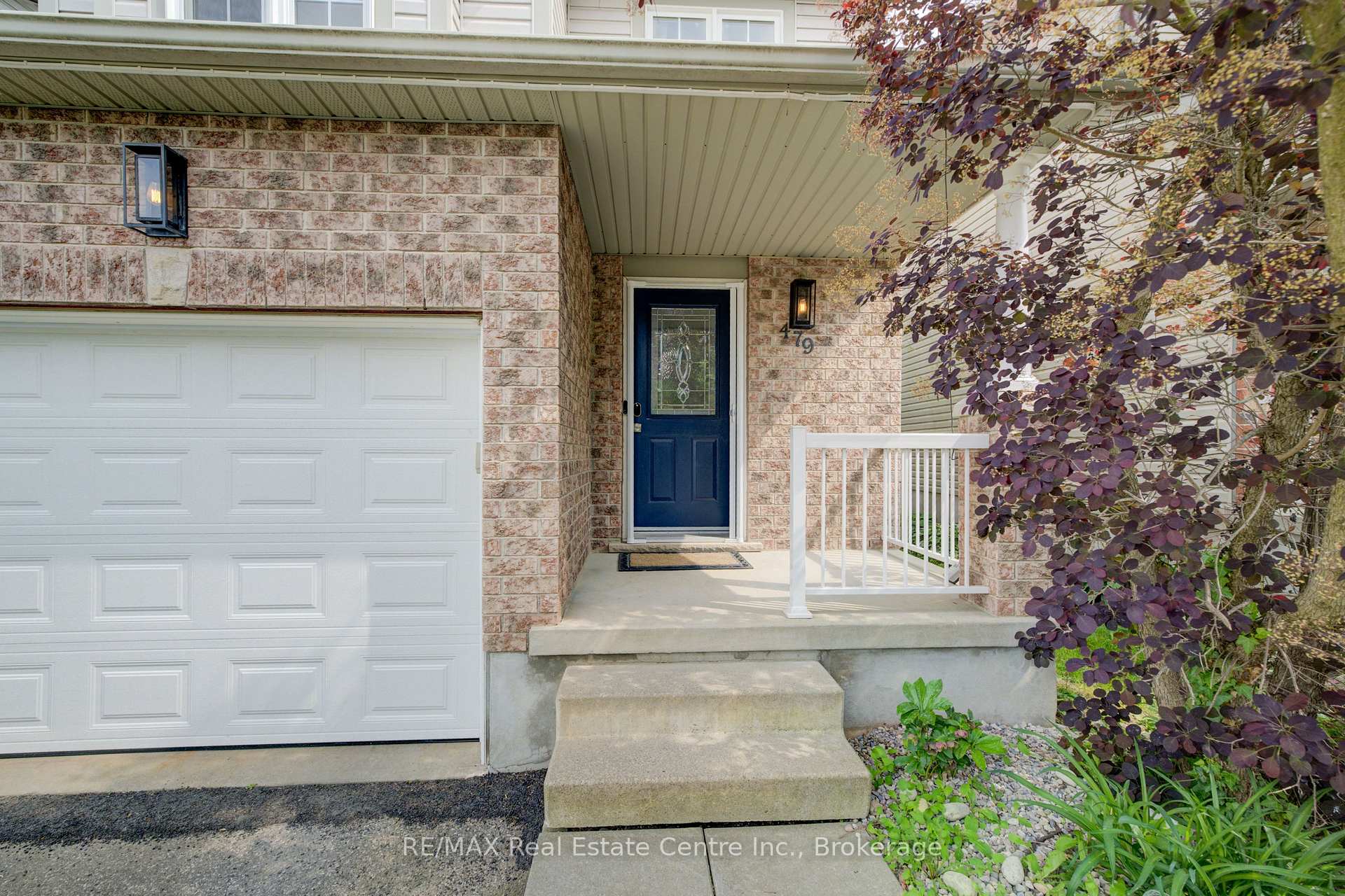 Photo 4 of 479 Trembling Aspen Avenue, Waterloo — HOMEH