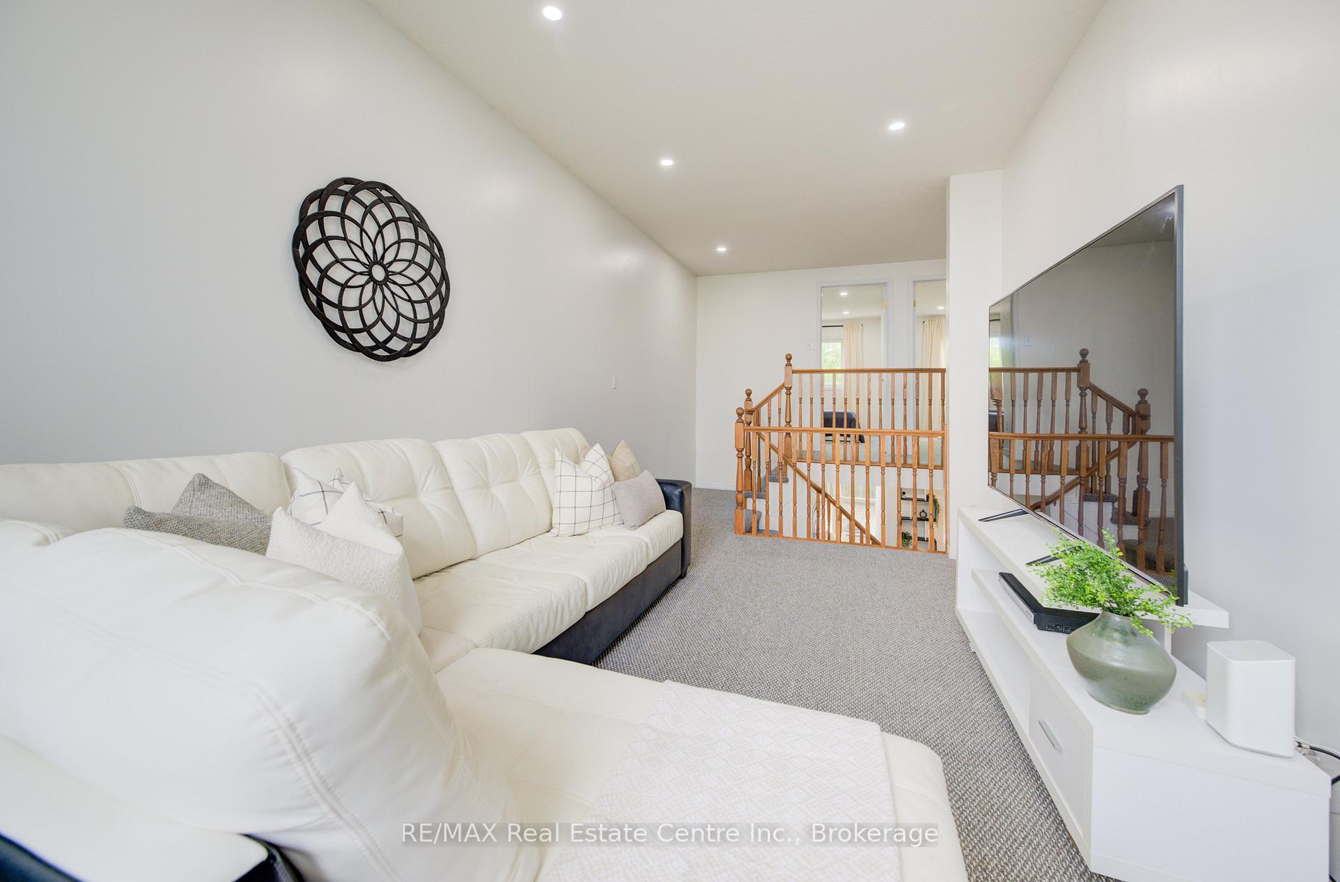Photo 22 of 479 Trembling Aspen Avenue, Waterloo — HOMEH