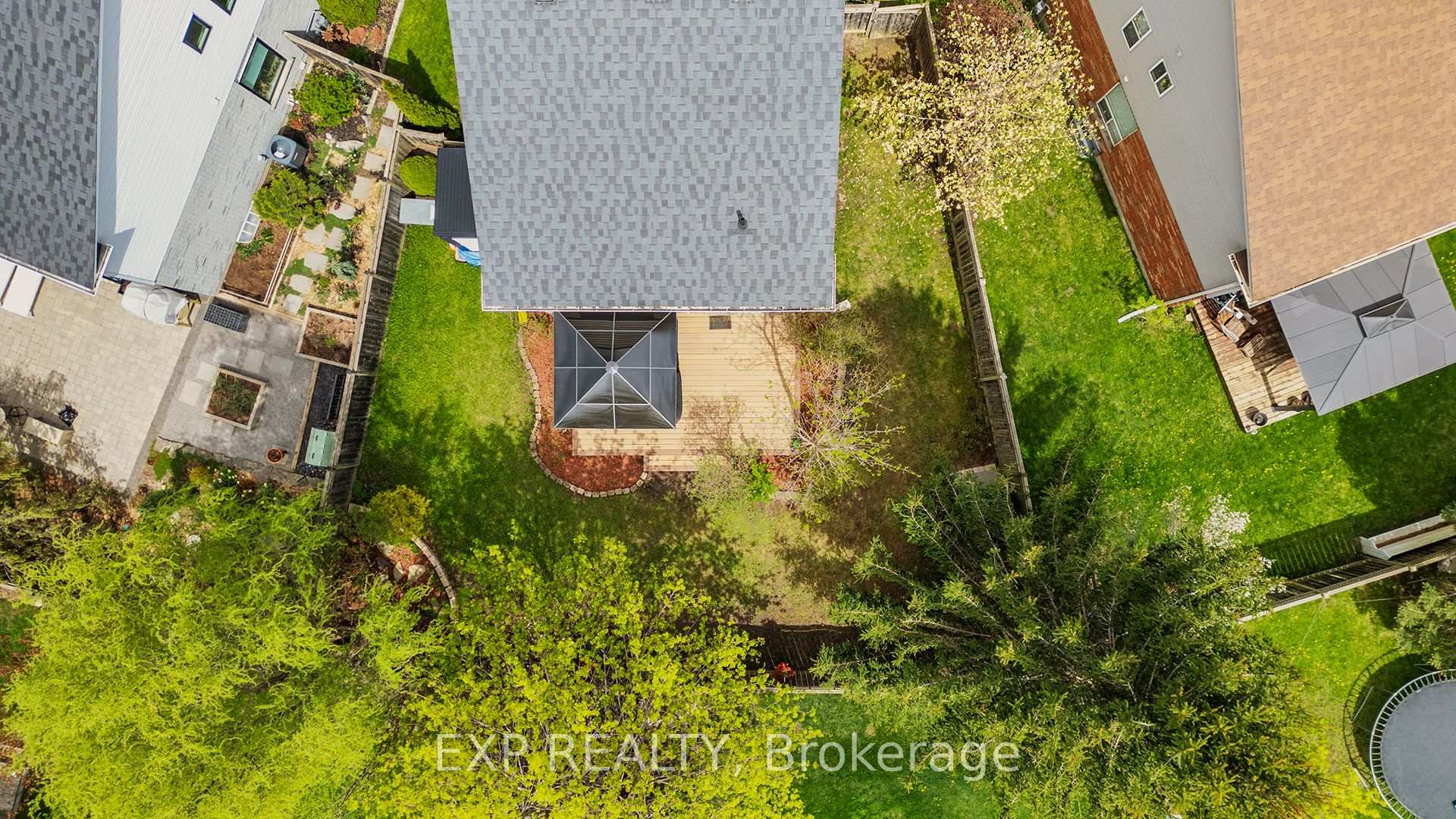 Photo 33 of 172 Dalecroft Place, Waterloo, Laurelwood — HOMEH