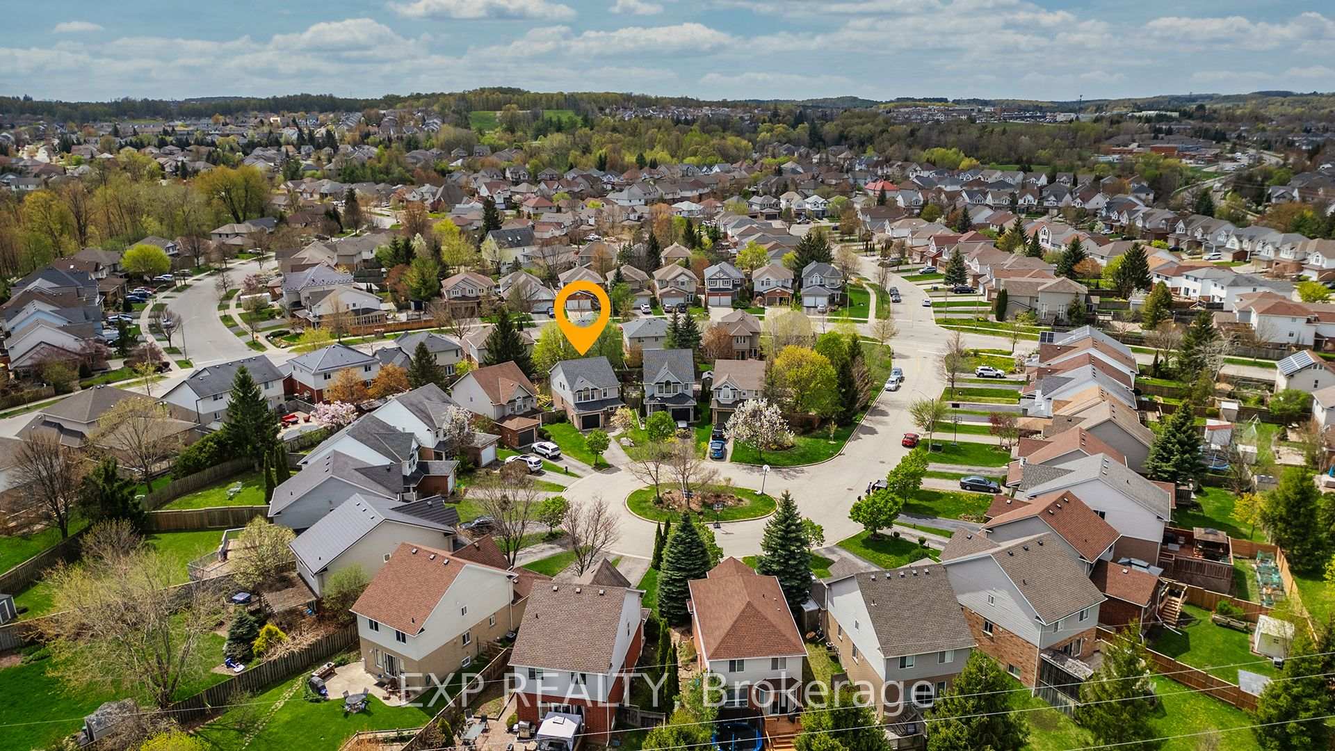 Photo 36 of 172 Dalecroft Place, Waterloo, Laurelwood — HOMEH