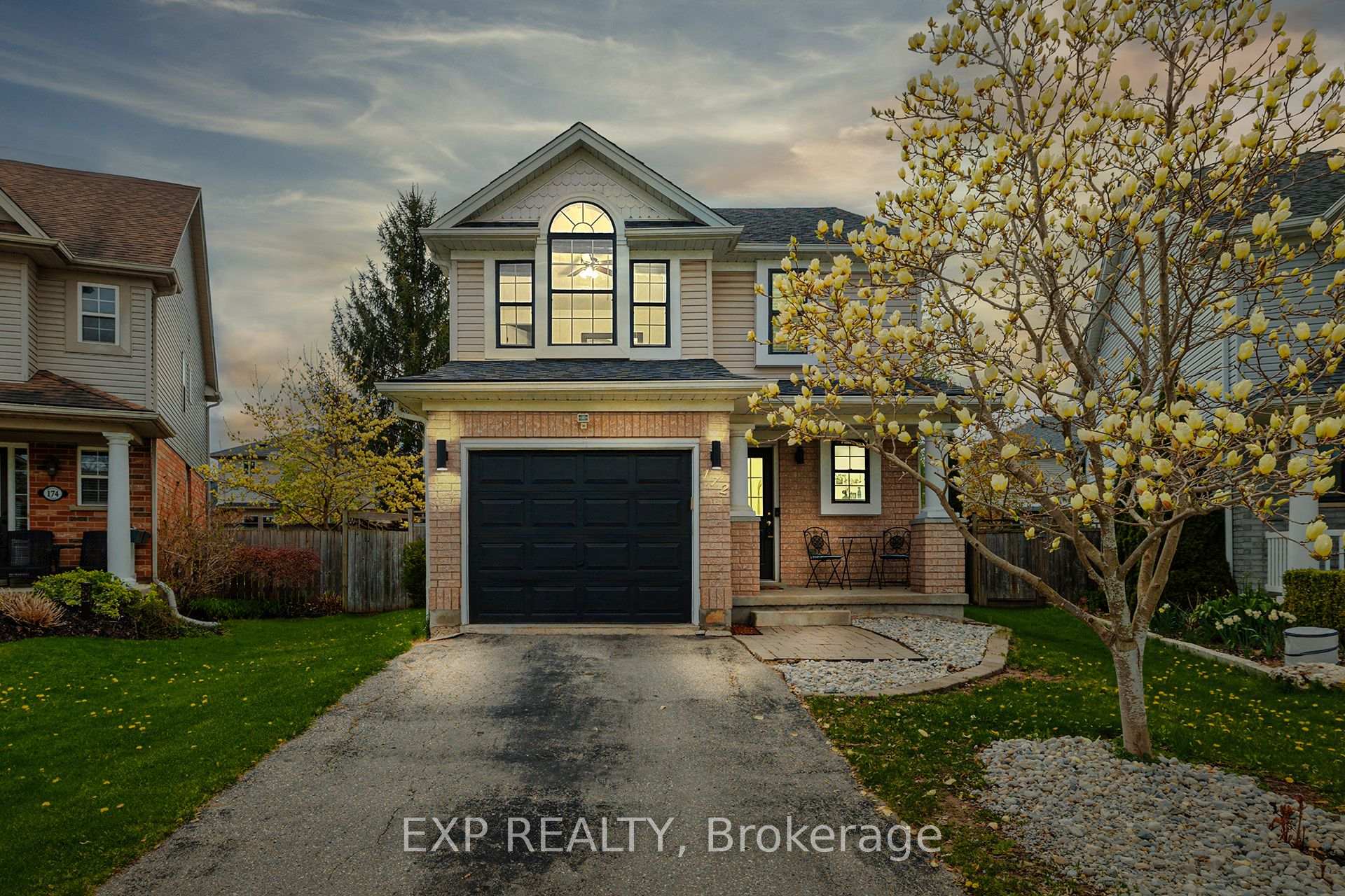 Photo 39 of 172 Dalecroft Place, Waterloo, Laurelwood — HOMEH