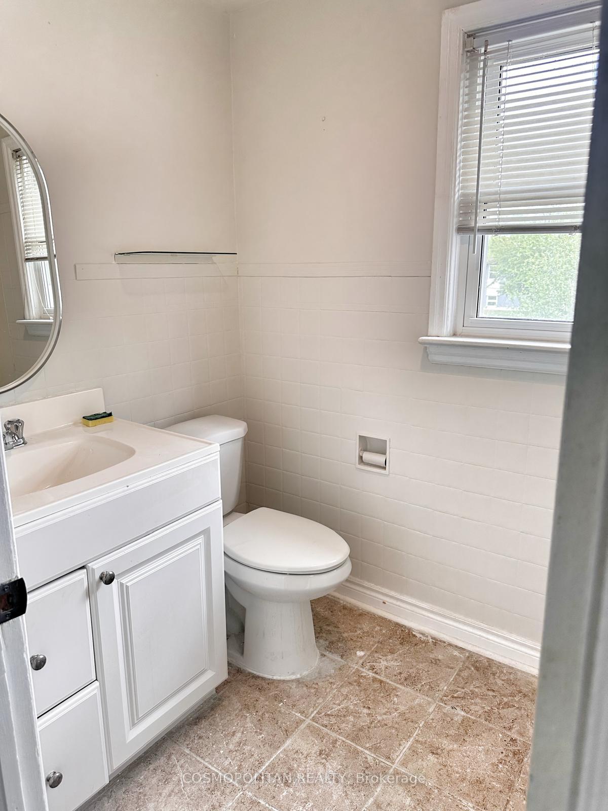 Photo 13 of 63 Second Street, Welland, Lincoln/Crowland — HOMEH