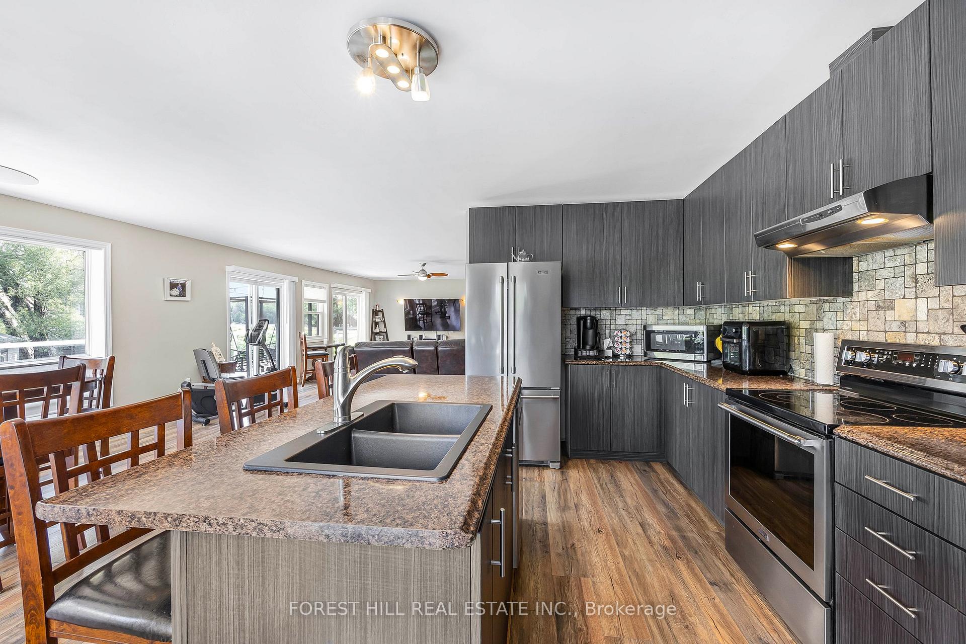 Photo 7 of 2216 Hwy 124, Whitestone, Hagerman — HOMEH
