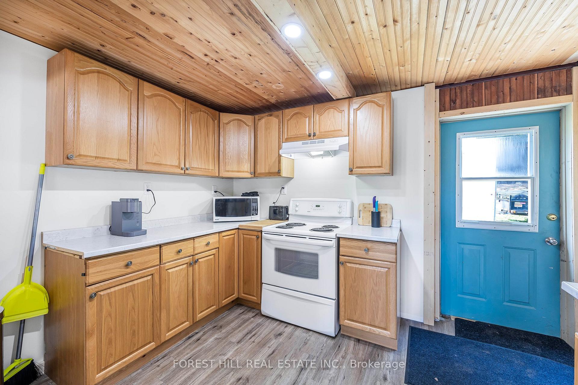Photo 16 of 2216 Hwy 124, Whitestone, Hagerman — HOMEH