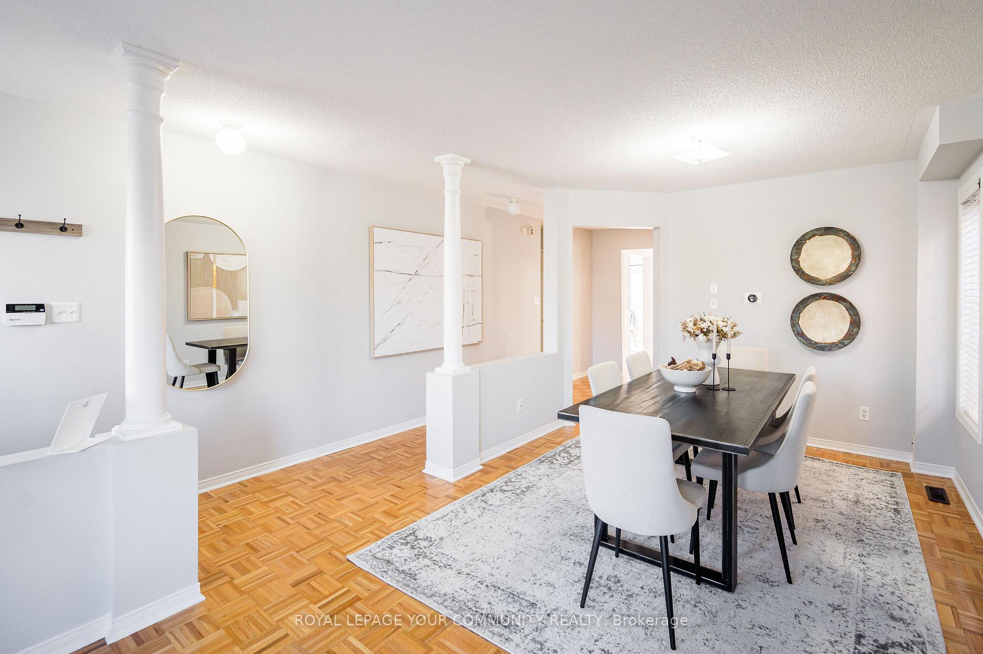 Photo 4 of 142 Blackthorn Drive, Vaughan, Maple — HOMEH