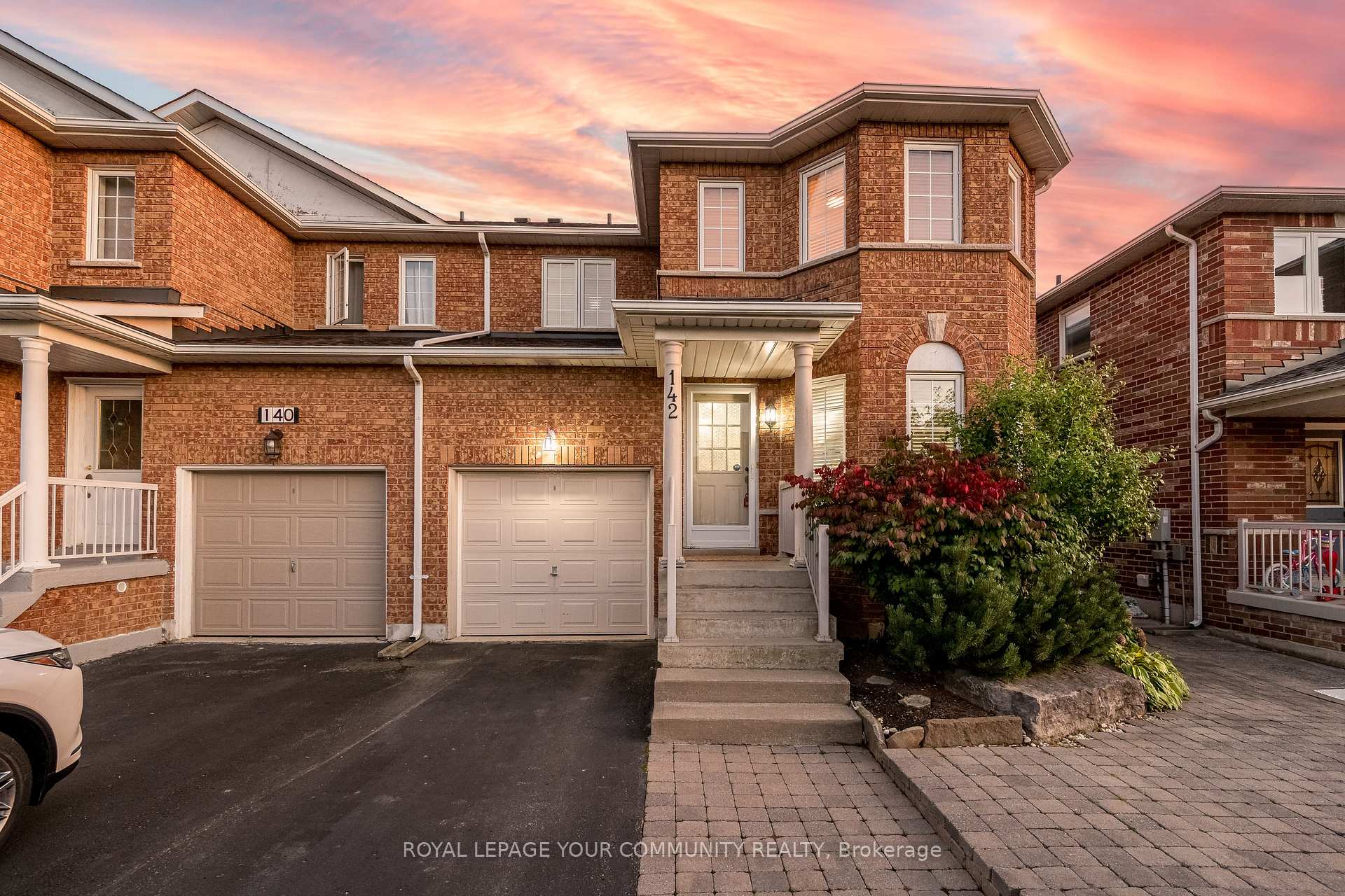 Photo 24 of 142 Blackthorn Drive, Vaughan, Maple — HOMEH