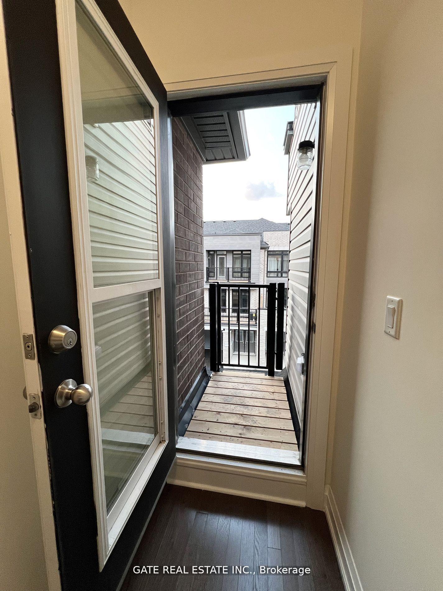 Photo 23 of 9 Dallotto Lane, Ajax, South East — HOMEH