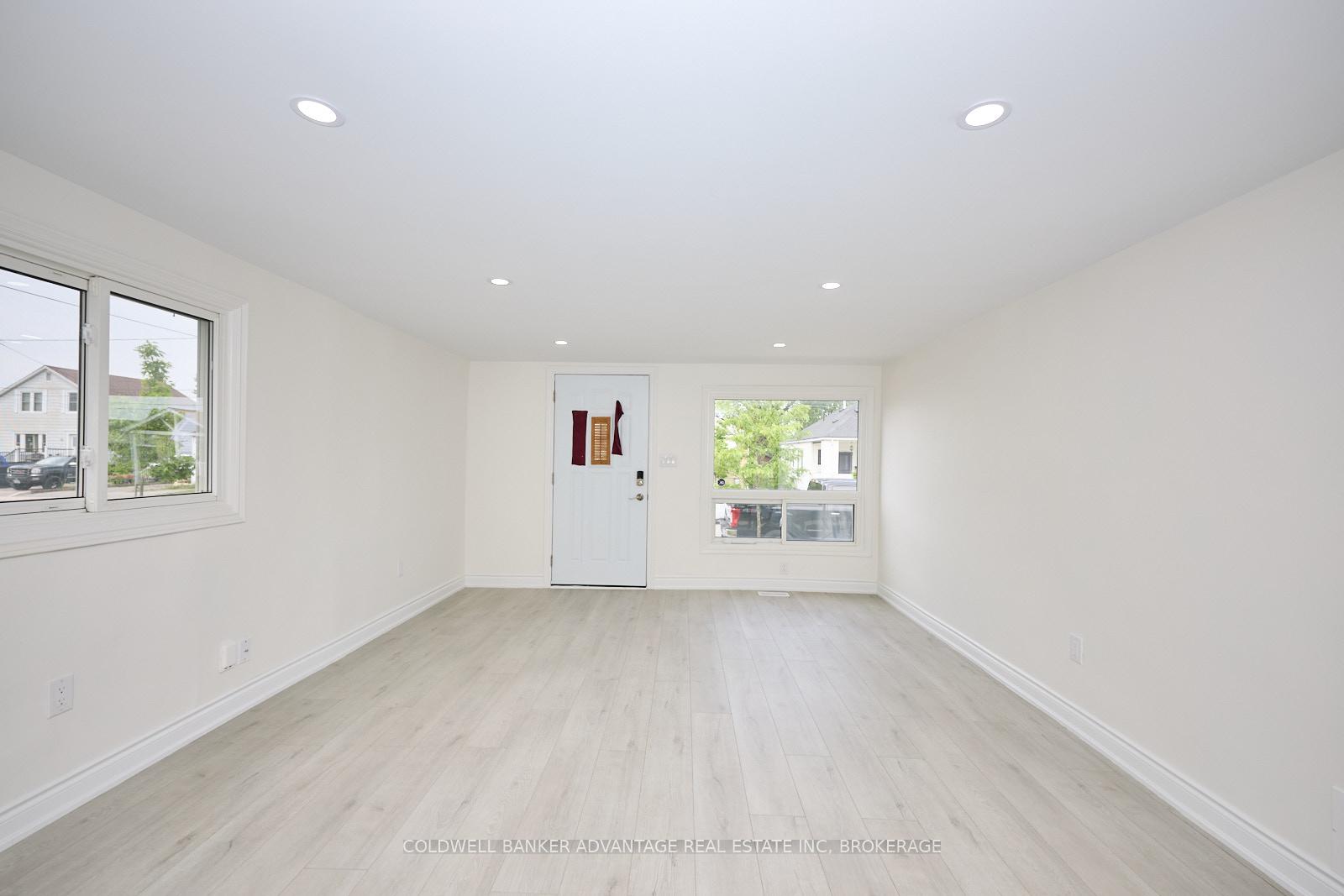 Photo 6 of 34 Scholfield Avenue, Welland, Lincoln/Crowland — HOMEH
