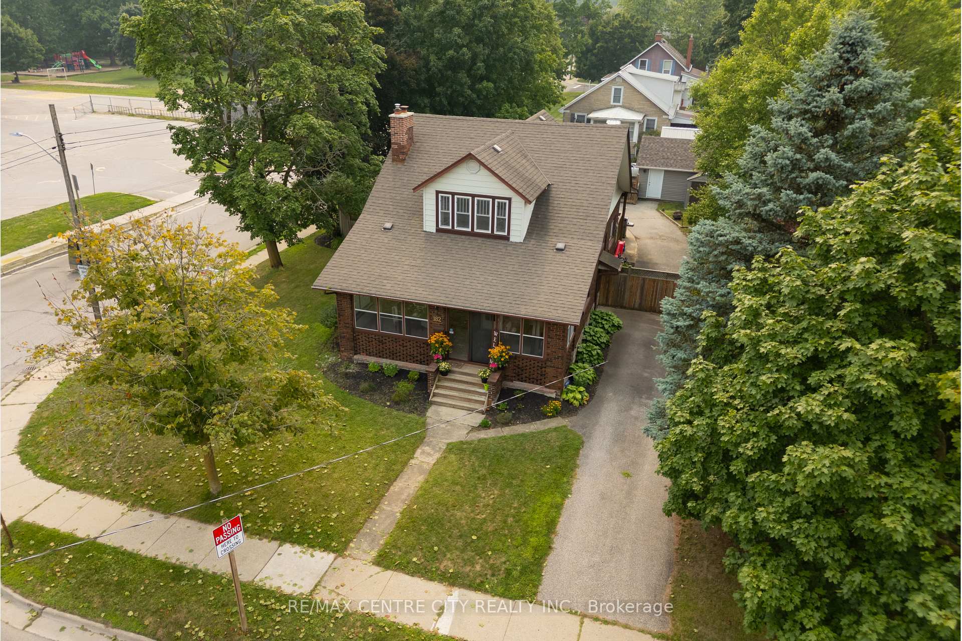 Photo 4 of 182 John Street S, Aylmer — HOMEH