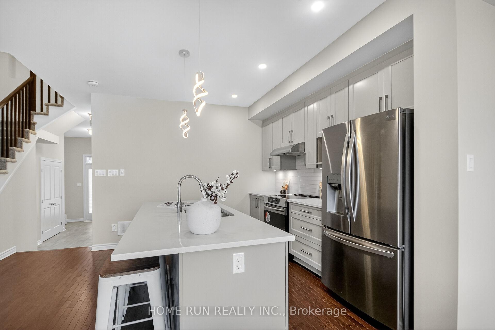 Photo 5 of 781 Miikana Road, Ottawa, Blossom Park/Kemp Park/Findlay Creek — HOMEH