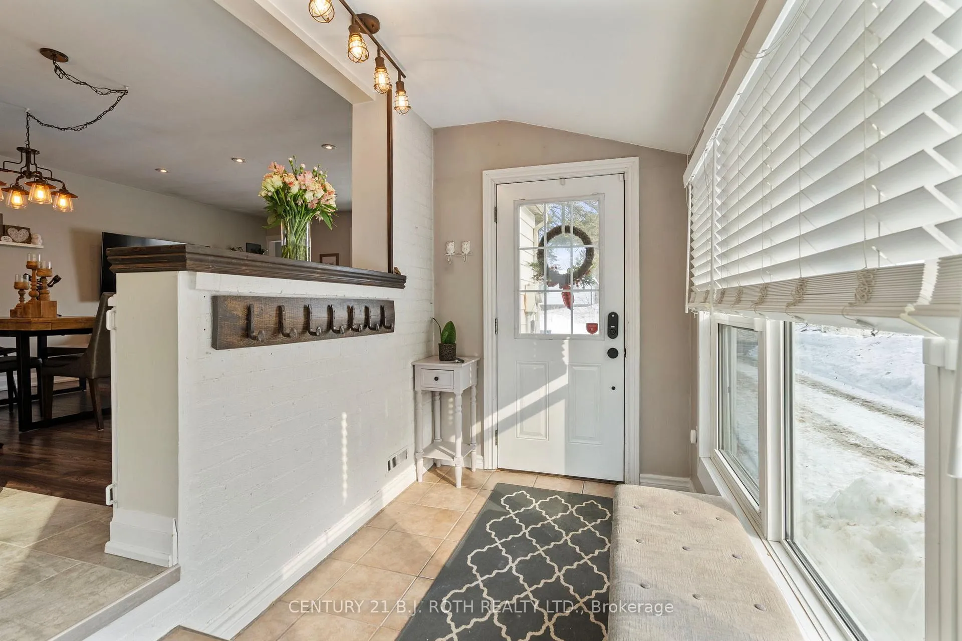 Photo 14 of 88 Puget Street, Barrie, Codrington — HOMEH