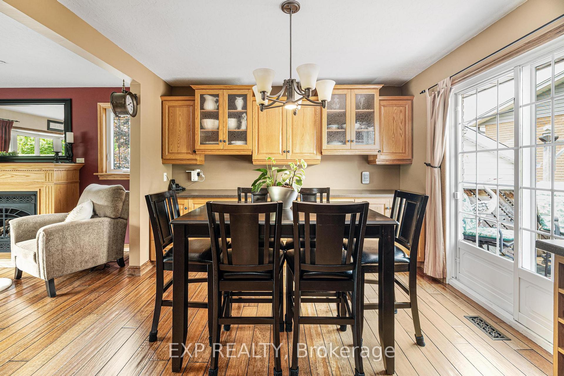 Photo 7 of 320 Daleside Place, Waterloo — HOMEH