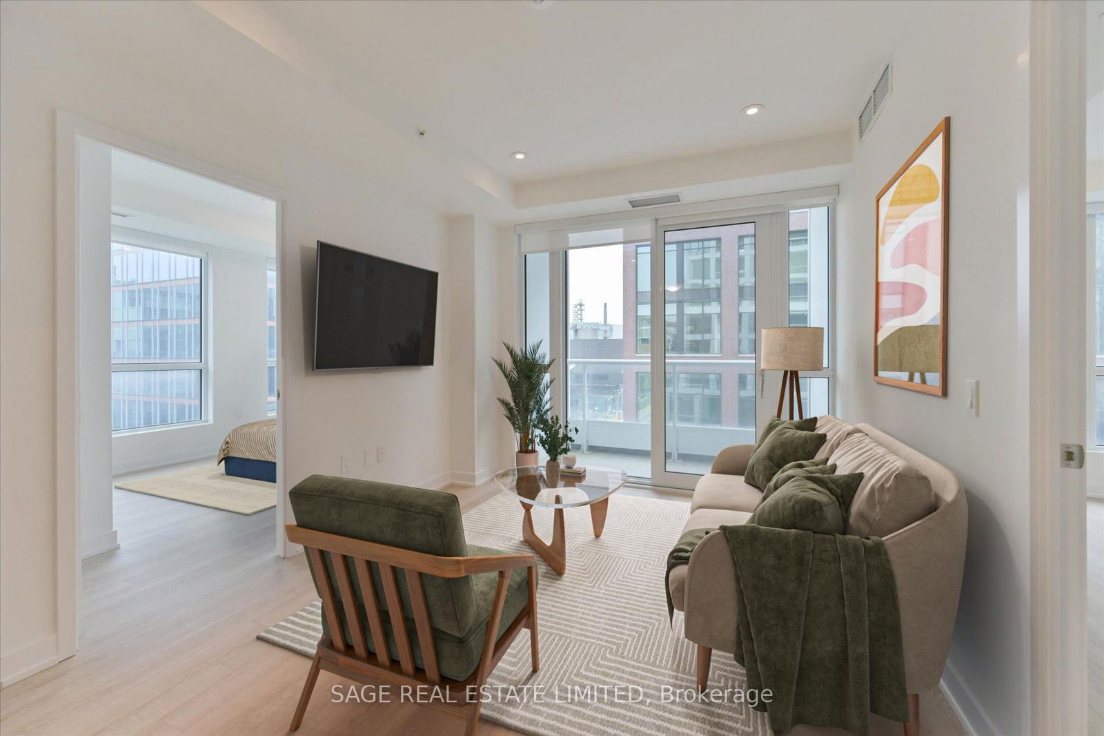 Photo 1 of Unit 723, 15 Richardson St, Toronto, Waterfront Communities — HOMEH