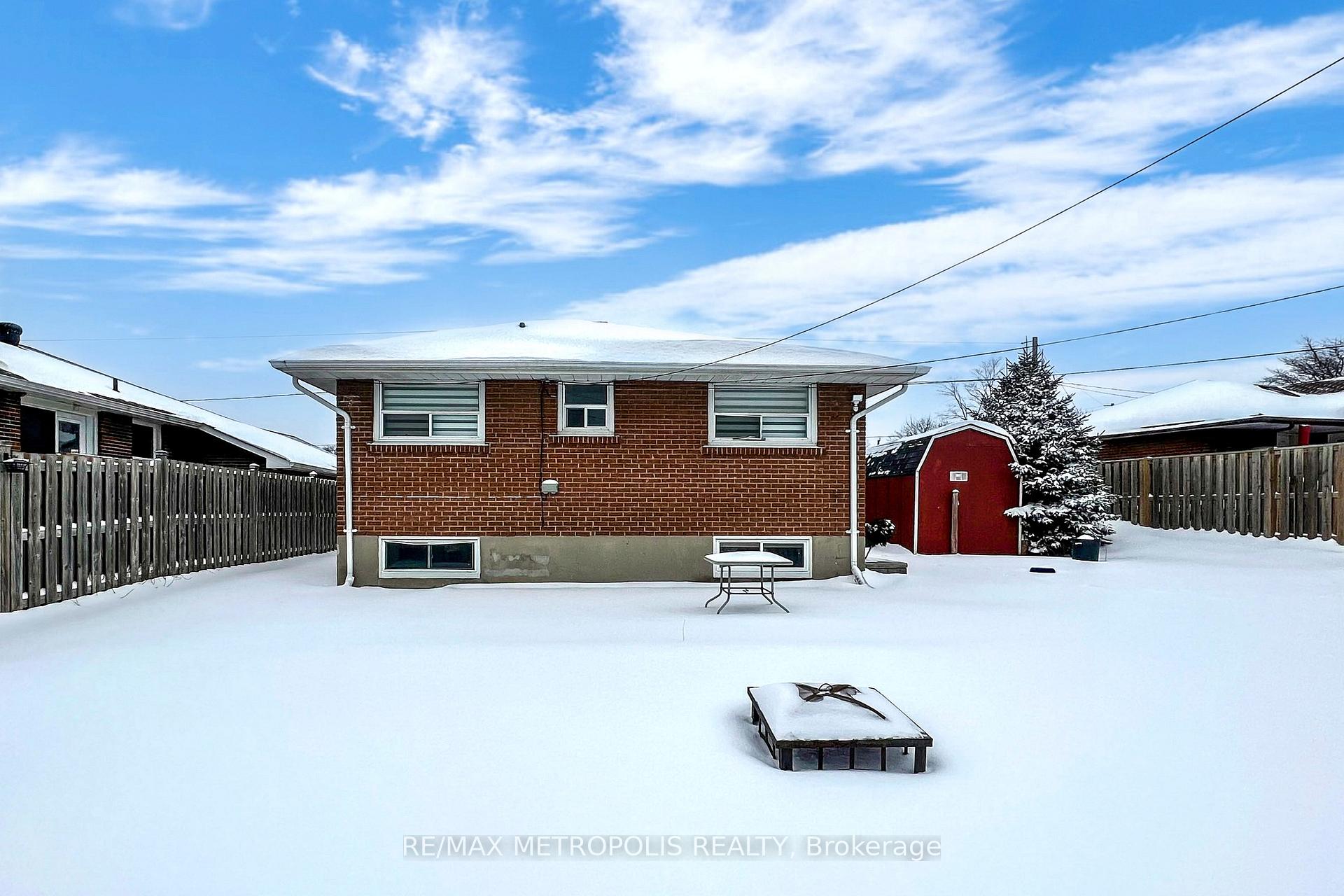 Photo 12 of Unit BASEMENT, 1028 Mccullough Drive, Whitby, Downtown Whitby — HOMEH