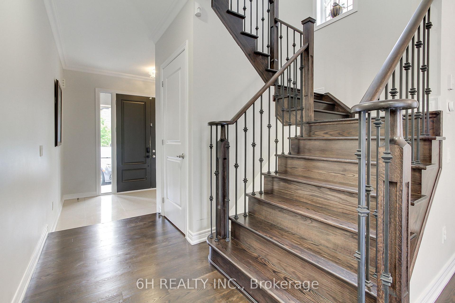 Photo 8 of 49 Strong Avenue, Vaughan, Patterson — HOMEH