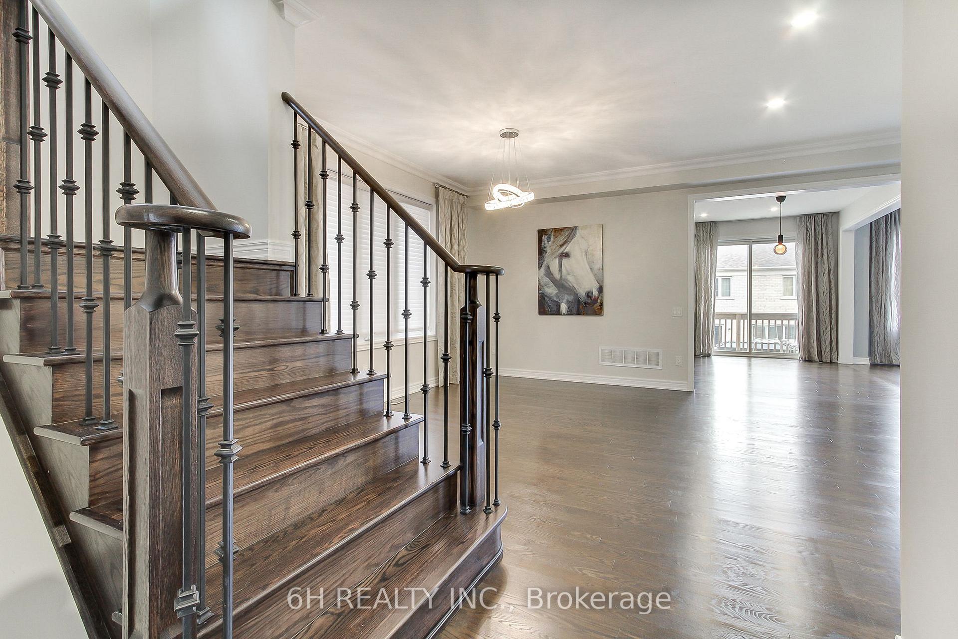 Photo 10 of 49 Strong Avenue, Vaughan, Patterson — HOMEH