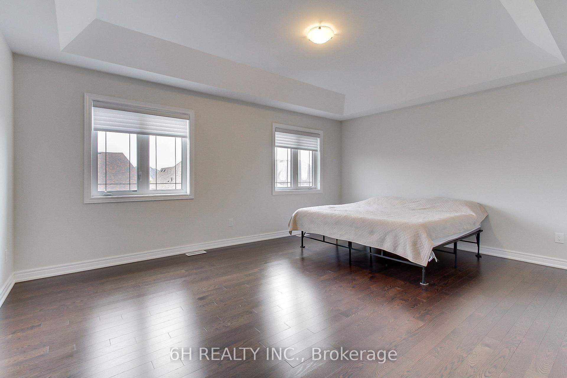 Photo 28 of 49 Strong Avenue, Vaughan, Patterson — HOMEH