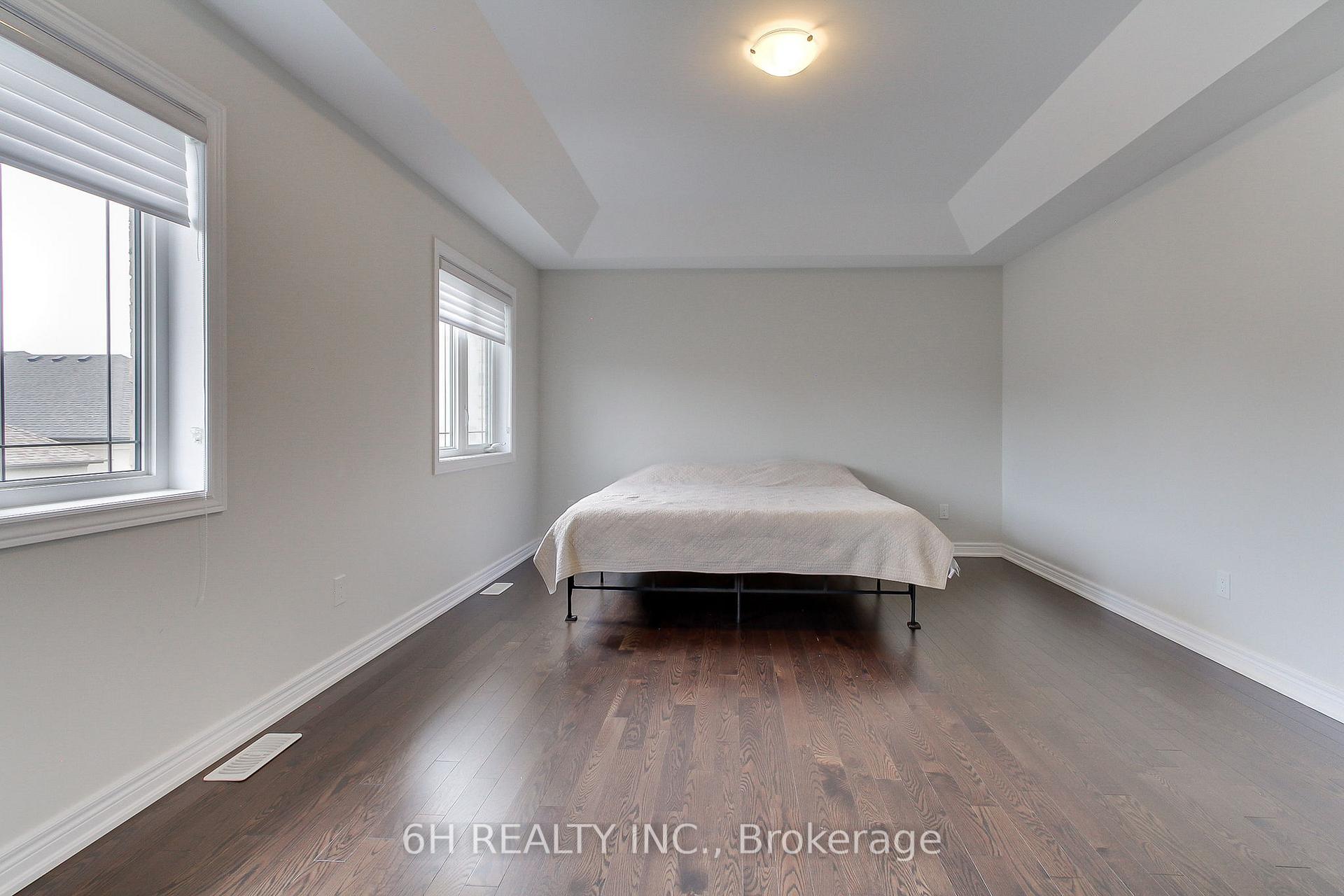 Photo 29 of 49 Strong Avenue, Vaughan, Patterson — HOMEH