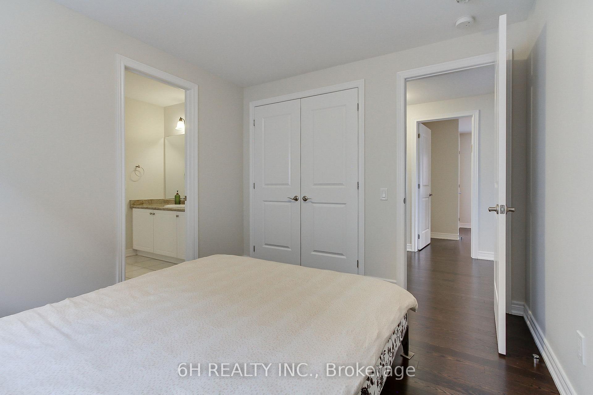Photo 35 of 49 Strong Avenue, Vaughan, Patterson — HOMEH