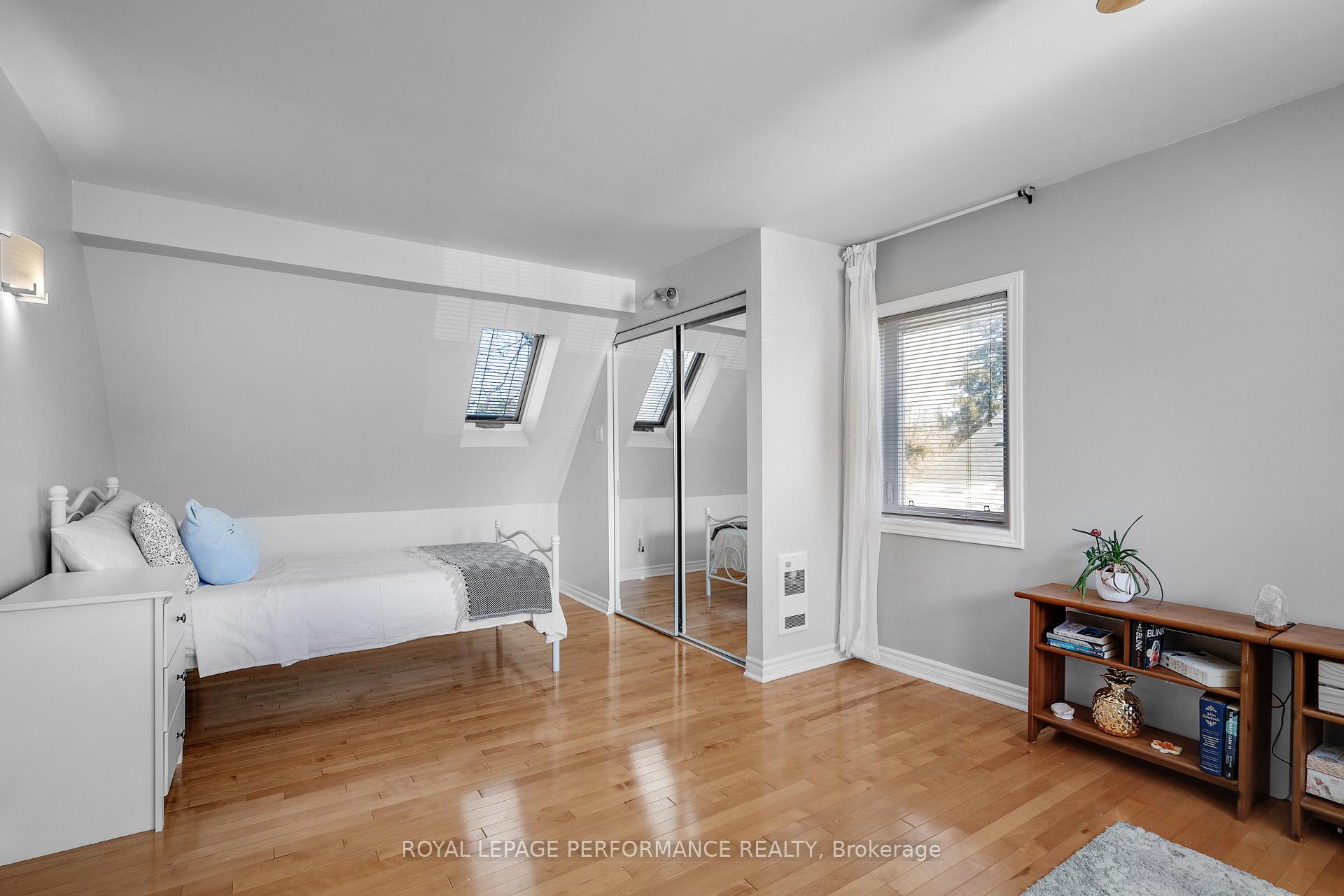 Photo 25 of 285 Frost Avenue, Ottawa, Alta Vista/Faircrest Heights — HOMEH
