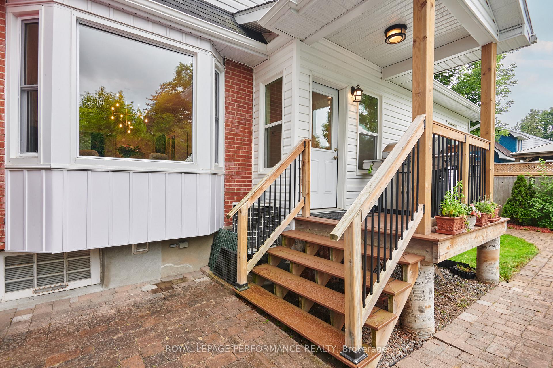 Photo 34 of 285 Frost Avenue, Ottawa, Alta Vista/Faircrest Heights — HOMEH
