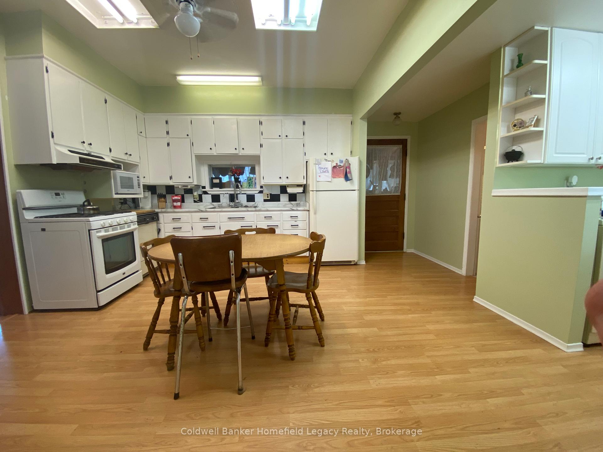 Photo 9 of 6975 Line 21, West Perth, Hibbert — HOMEH