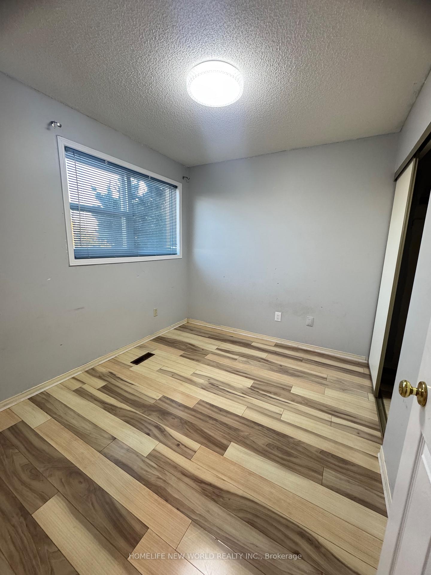 Photo 11 of 61 Hartrick Place, Whitby, Rolling Acres — HOMEH