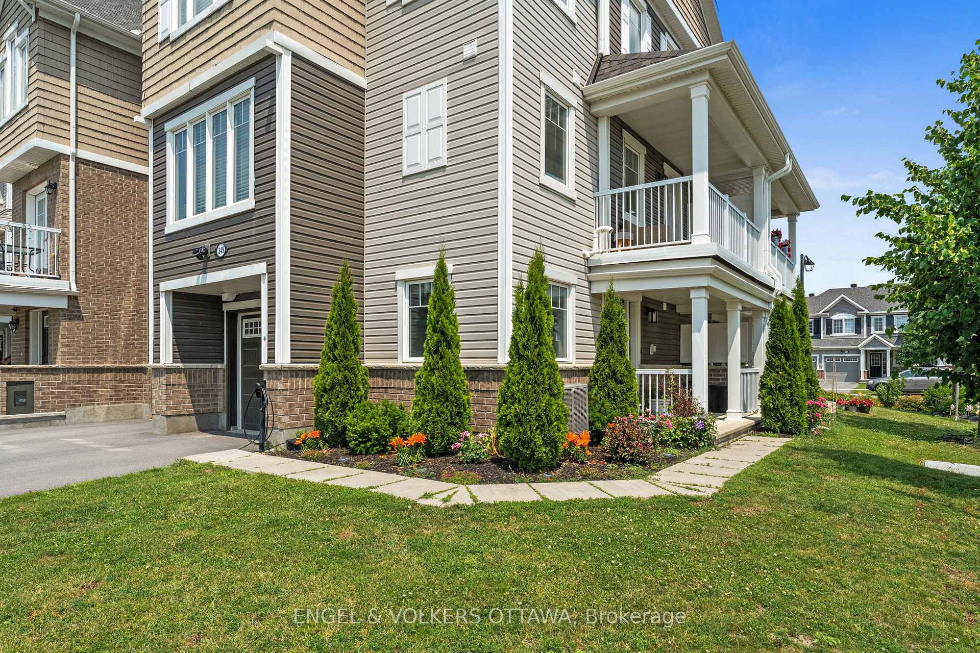 Photo 27 of 349 Pumpkinseed Crescent, Ottawa, Barrhaven - Half Moon Bay — HOMEH