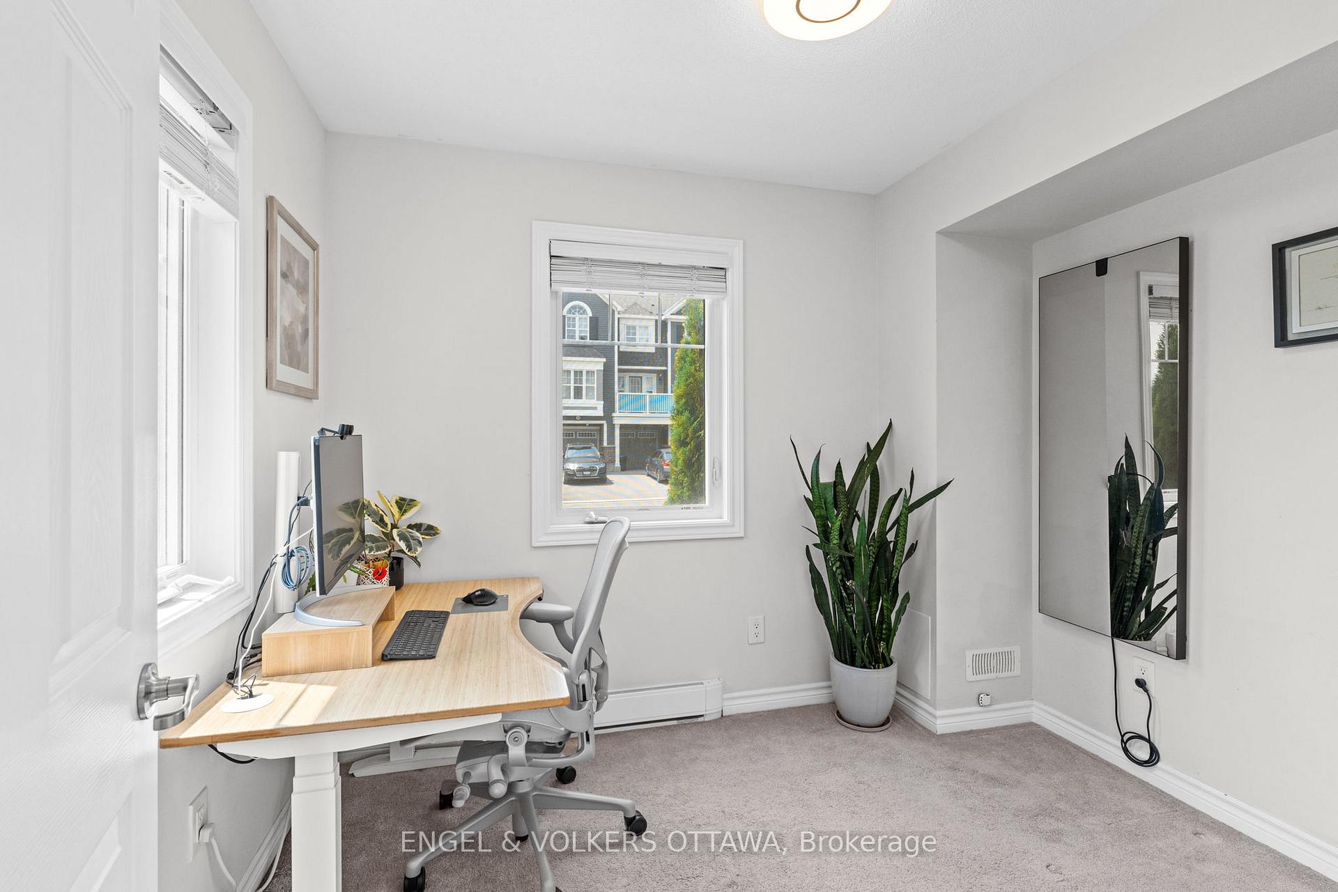 Photo 7 of 349 Pumpkinseed Crescent, Ottawa, Barrhaven - Half Moon Bay — HOMEH