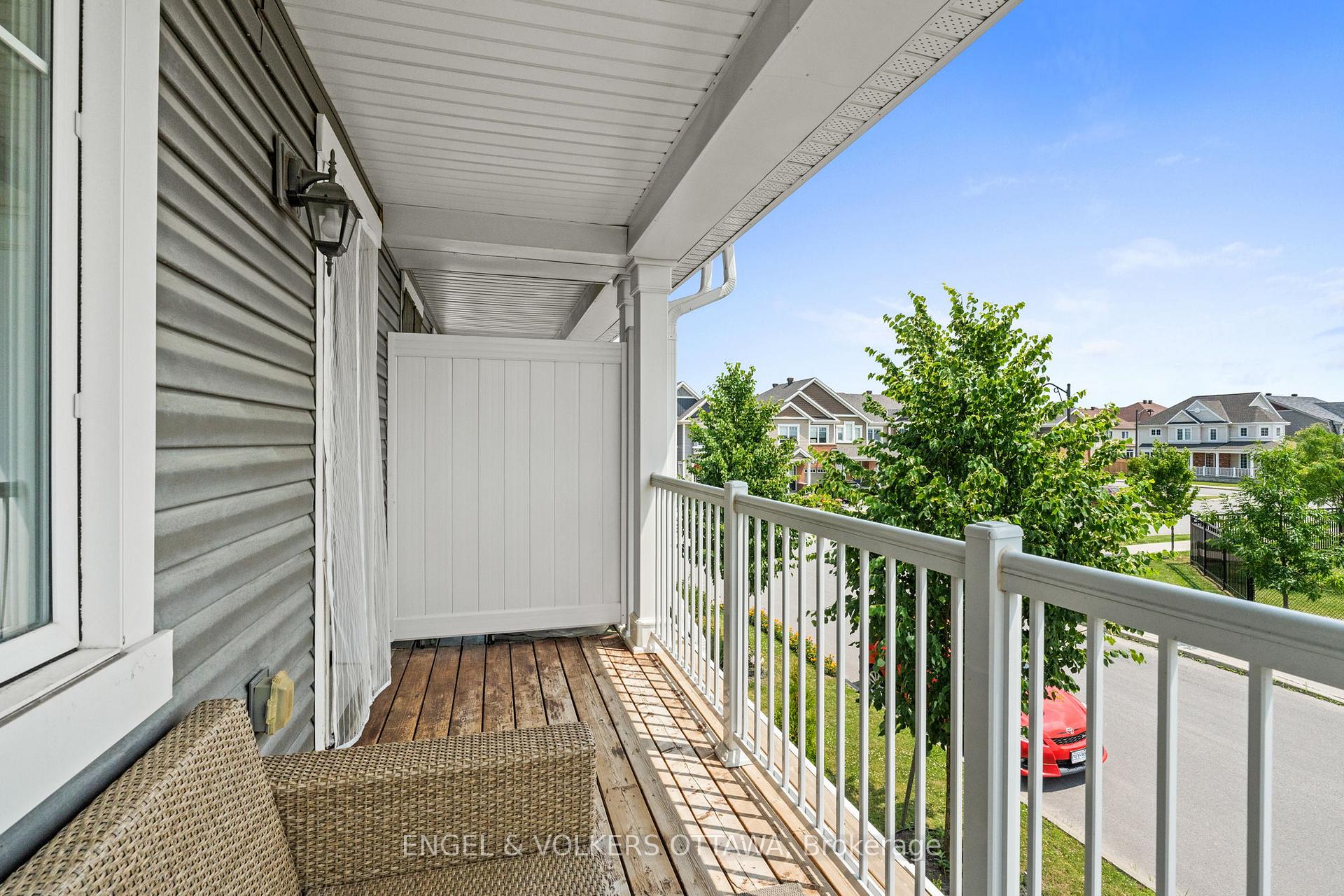 Photo 26 of 349 Pumpkinseed Crescent, Ottawa, Barrhaven - Half Moon Bay — HOMEH