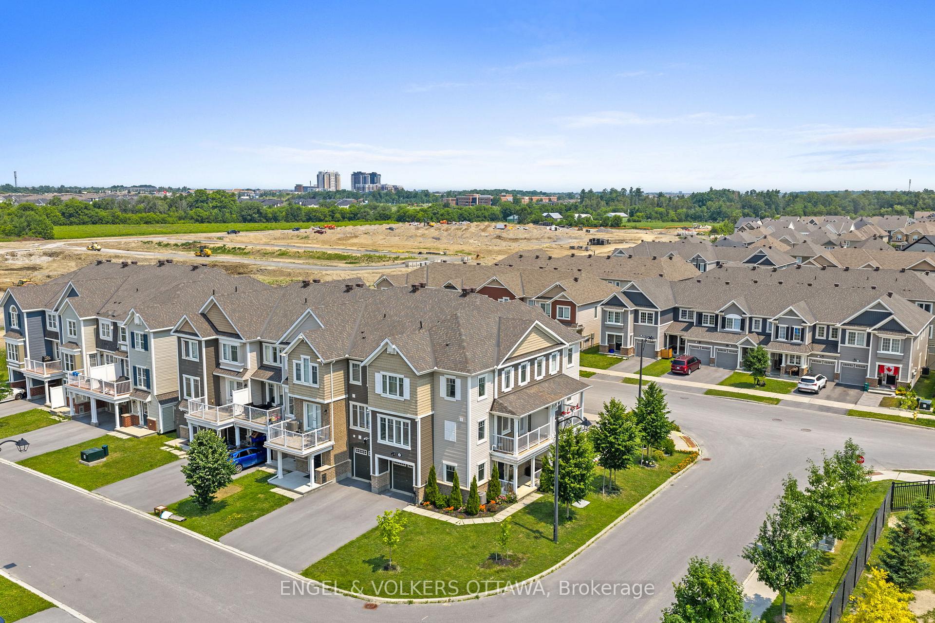 Photo 41 of 349 Pumpkinseed Crescent, Ottawa, Barrhaven - Half Moon Bay — HOMEH