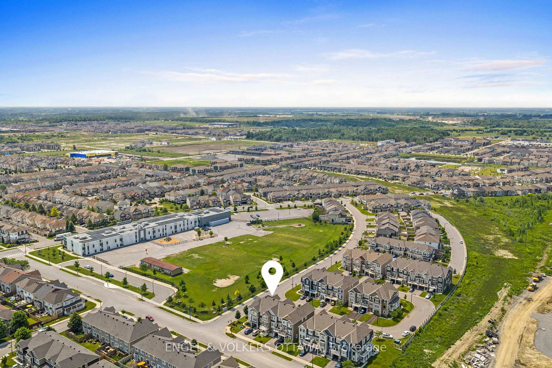Photo 39 of 349 Pumpkinseed Crescent, Ottawa, Barrhaven - Half Moon Bay — HOMEH