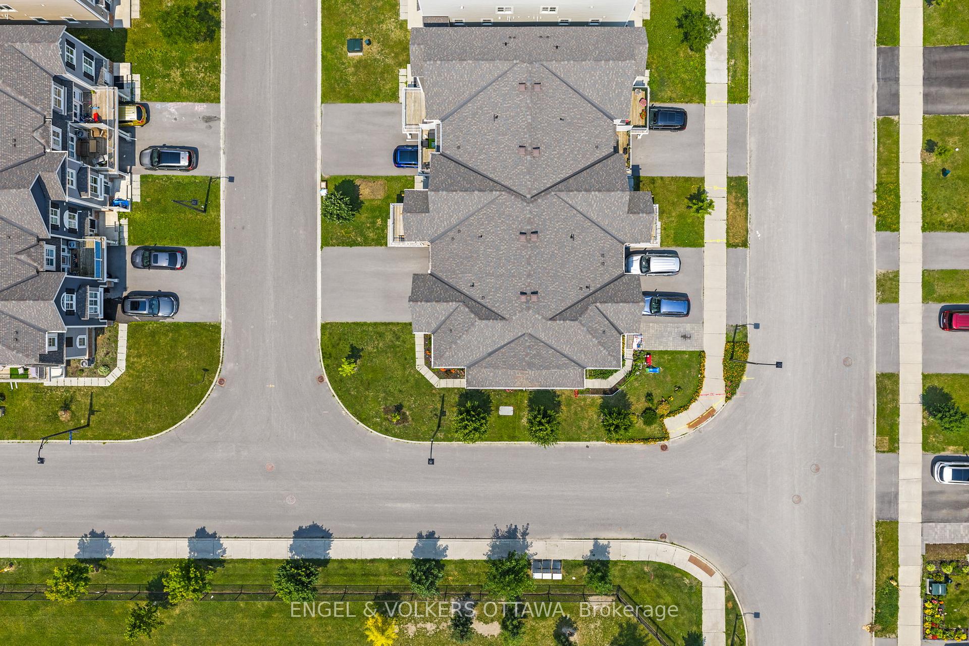Photo 40 of 349 Pumpkinseed Crescent, Ottawa, Barrhaven - Half Moon Bay — HOMEH