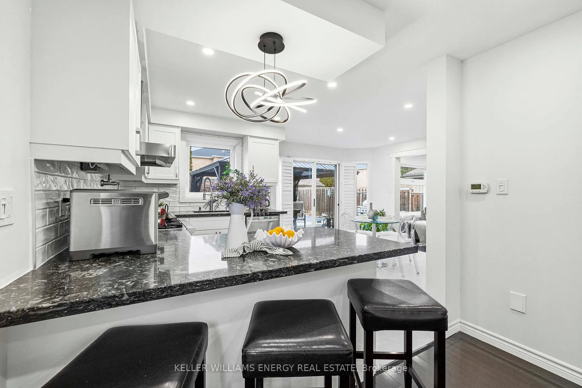 Photo 10 of 97 Deverell Street, Whitby, Rolling Acres — HOMEH
