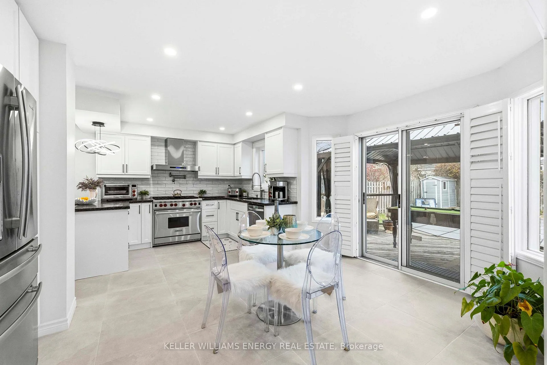 Photo 15 of 97 Deverell Street, Whitby, Rolling Acres — HOMEH