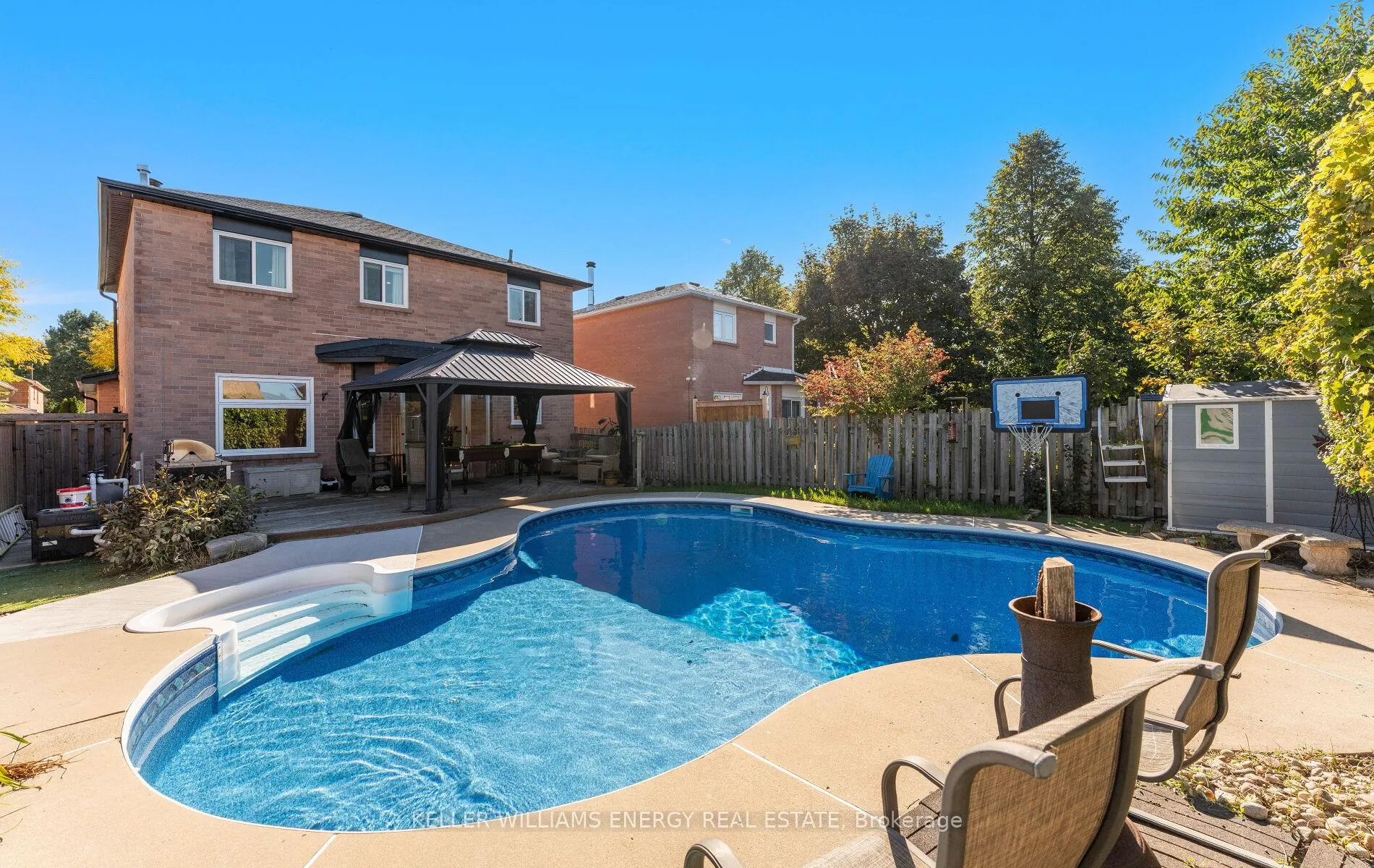 Photo 49 of 97 Deverell Street, Whitby, Rolling Acres — HOMEH